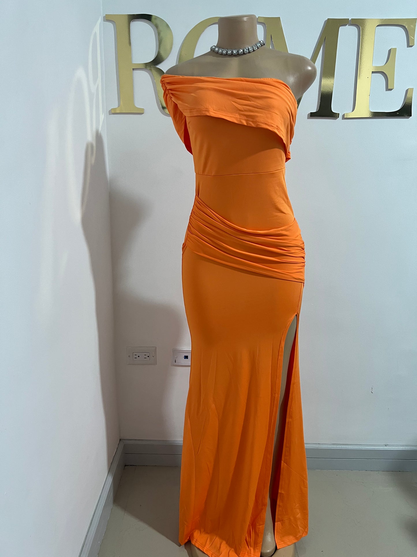 Kerry One Shoulder Vibe Dress (Orange)