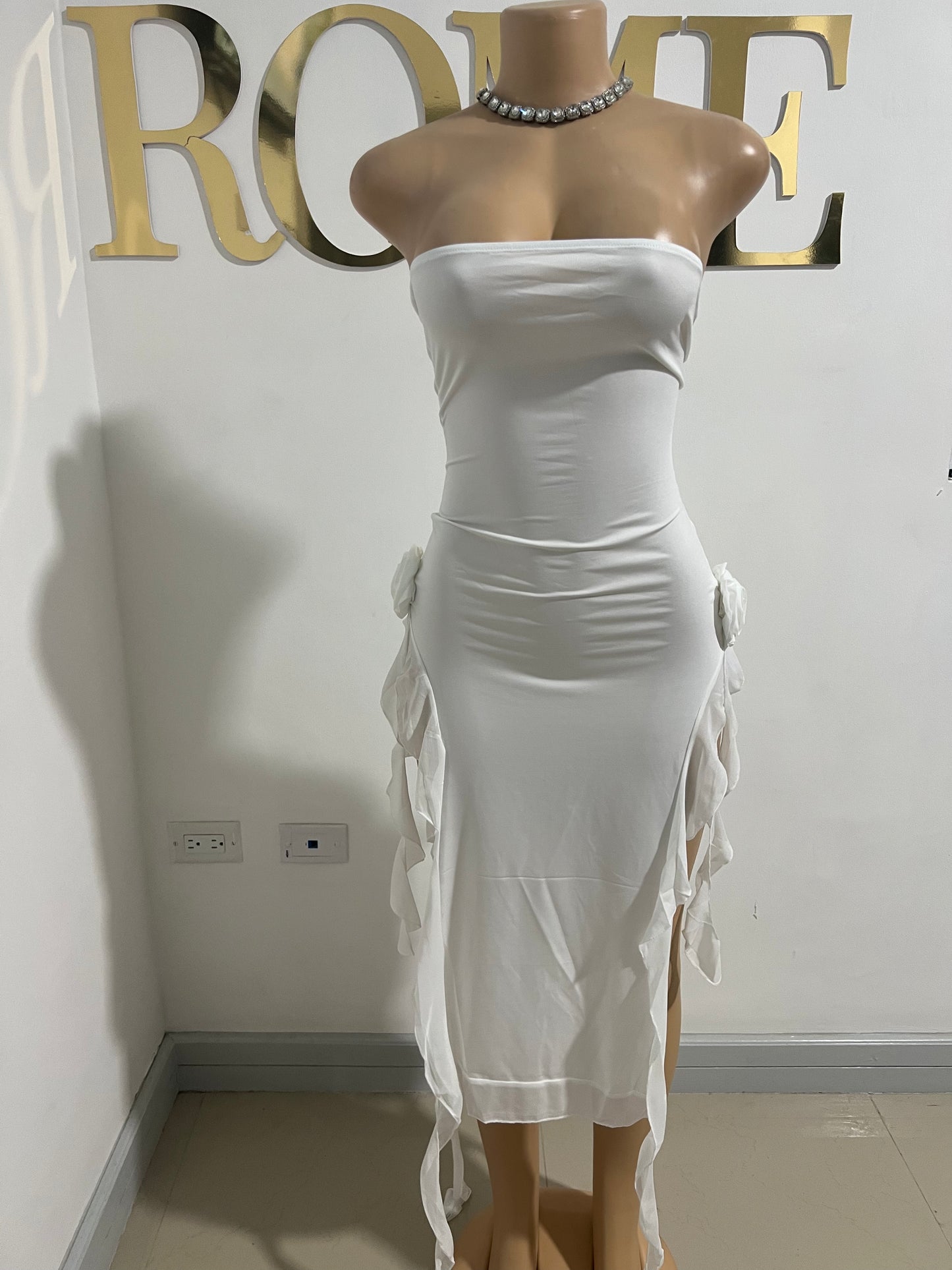 Rose Ruffle Dress (White)