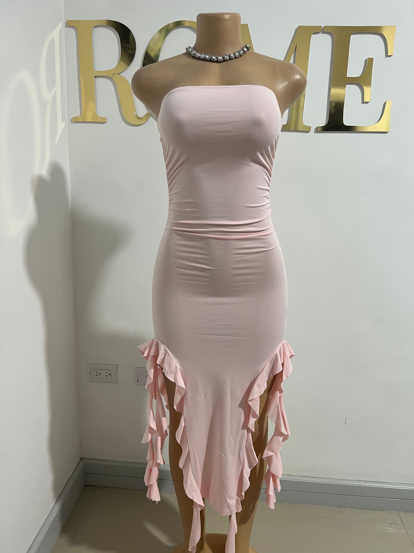 Nia Ruffle Dress (Light Pink)