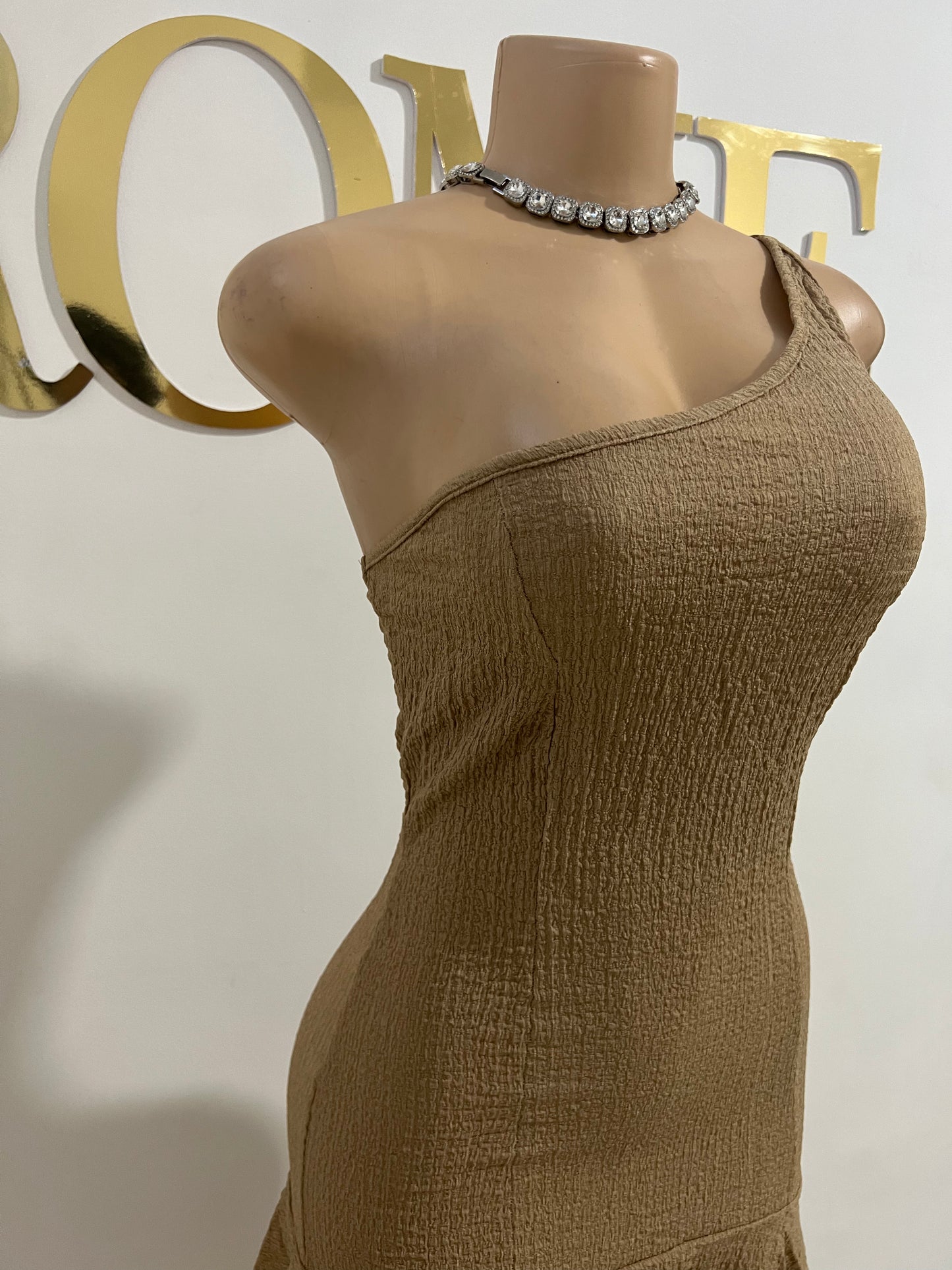 Beth Peony Dress (Brown)