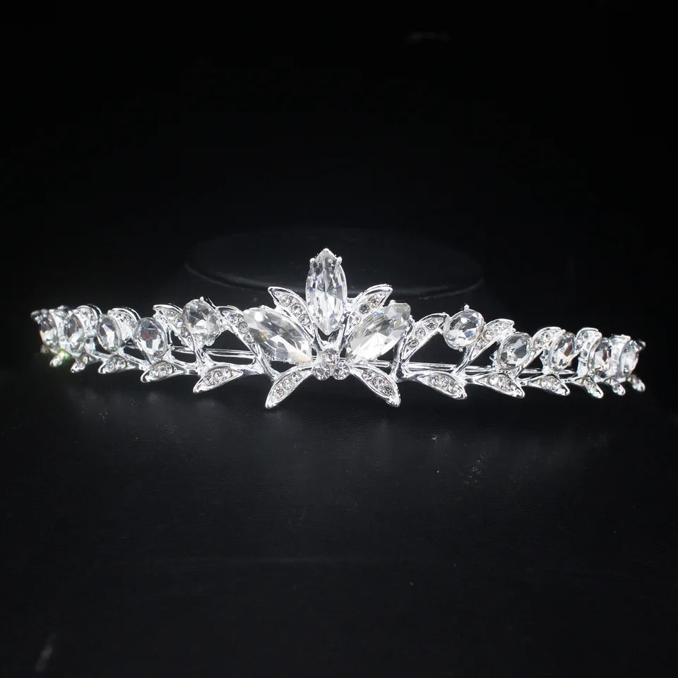 Azalia Crystal Tiara (Silver)