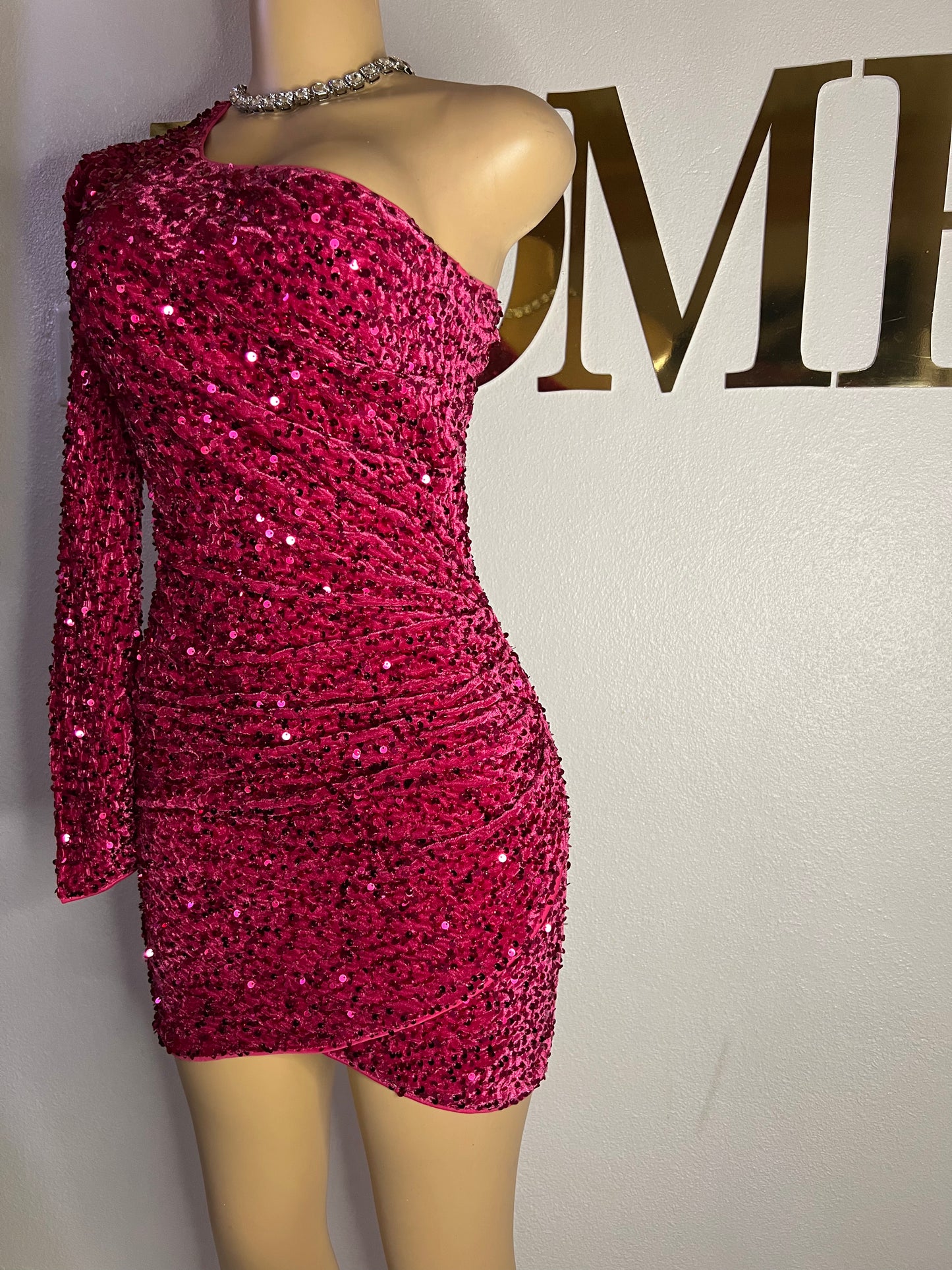 Holly Beth Dress (Bright Pink)