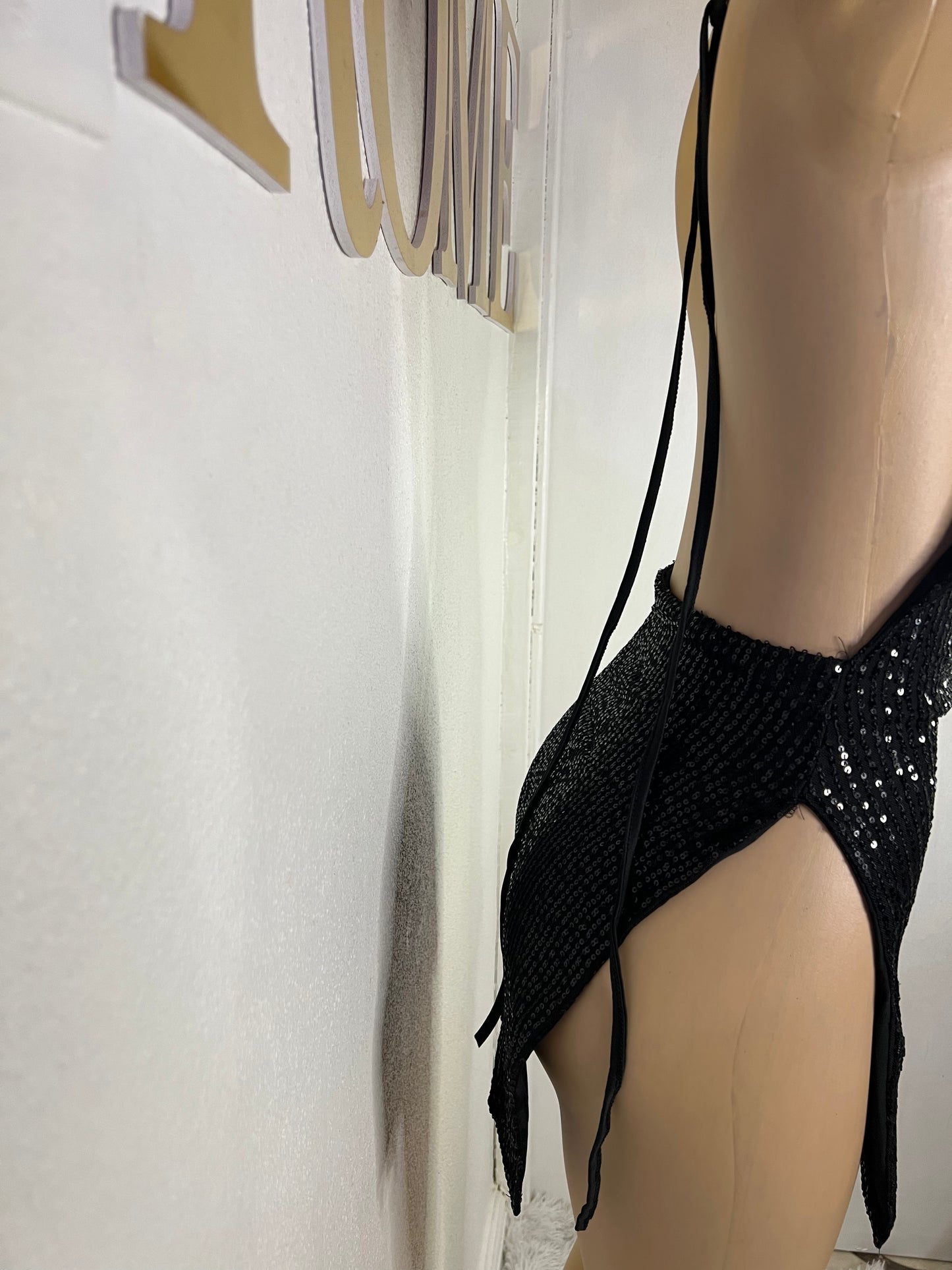 Kim Super Mini Backless Dress (Black)