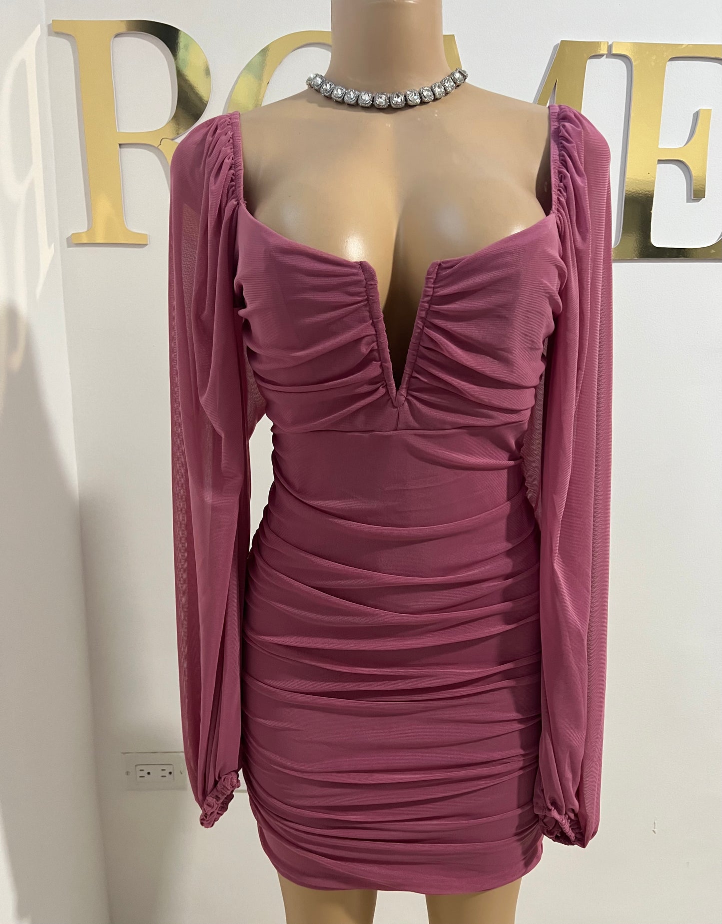 Aubrey Dress (Rose Pink)