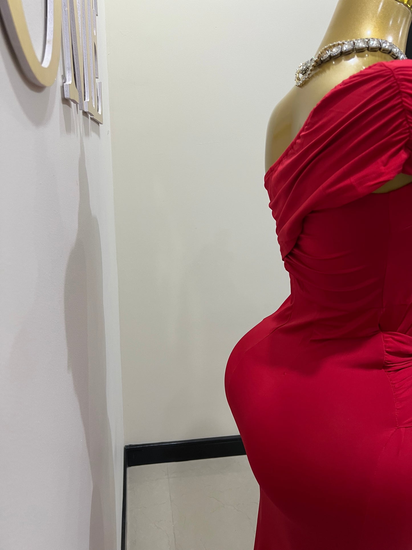 Kerry One Shoulder Vibe Dress (Red)