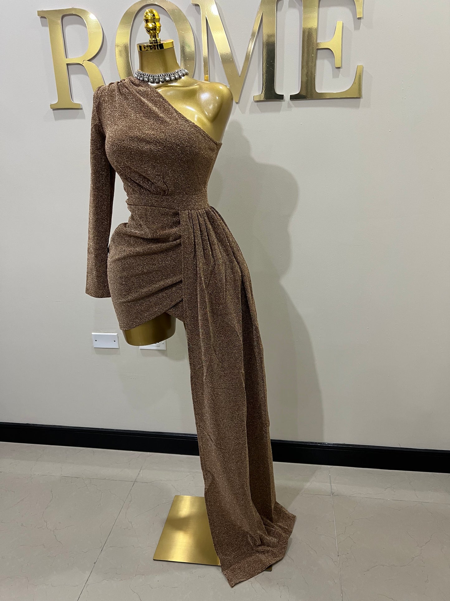 Allegra Elegant Short Dress (Brown)