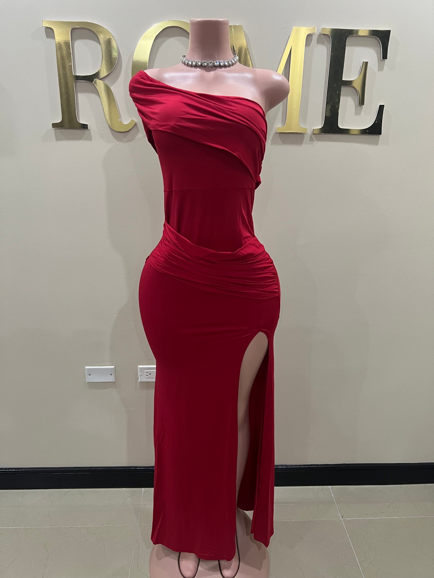 Kerry One Shoulder Vibe Dress (Red)