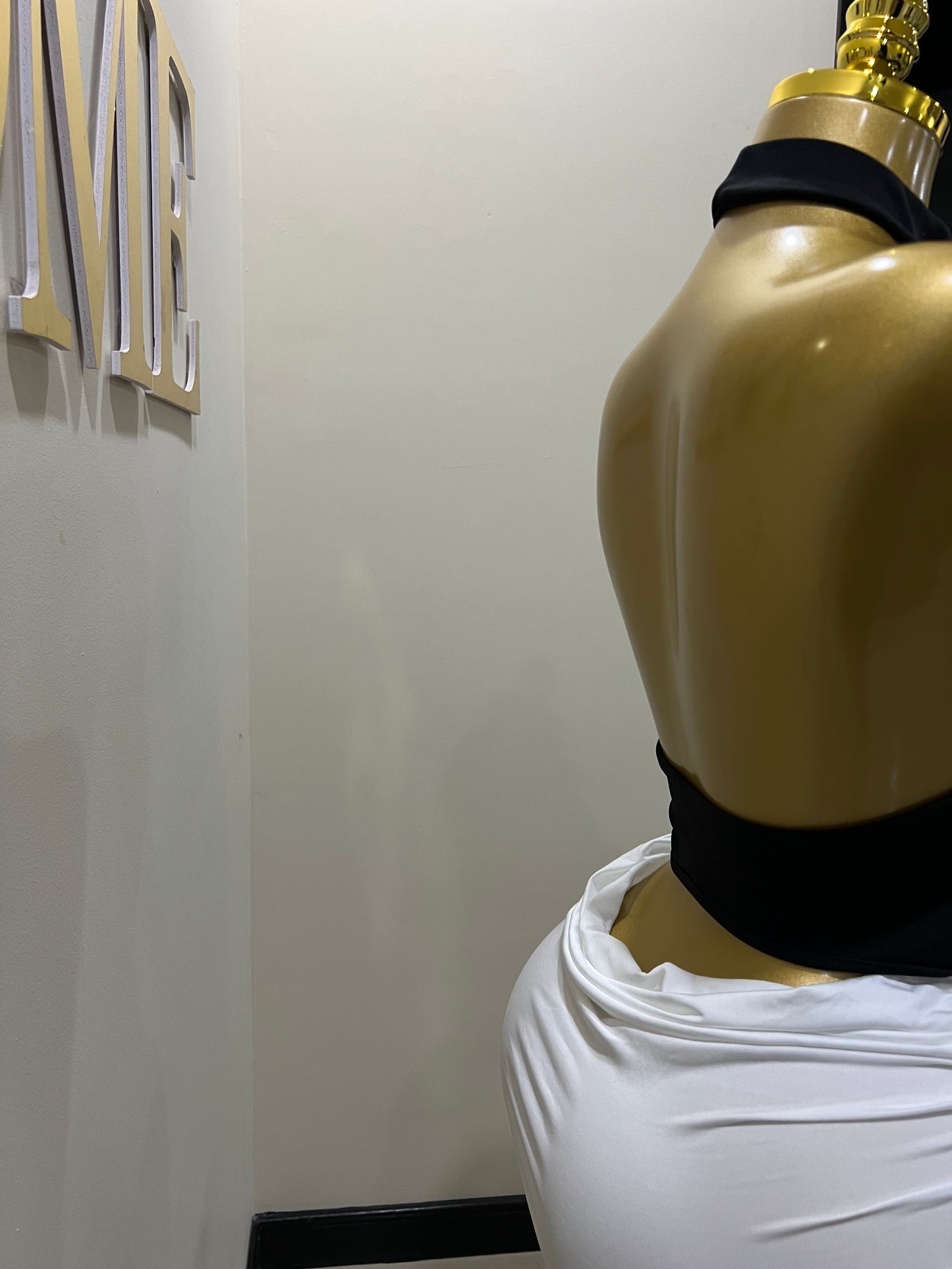 Tamia Hourglass Dress (Black)