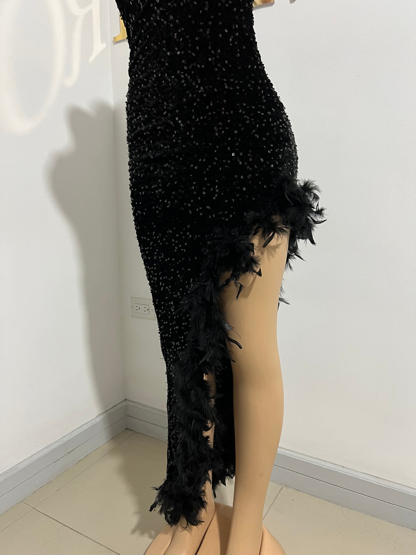 Octavia X Feather Dress (Black)