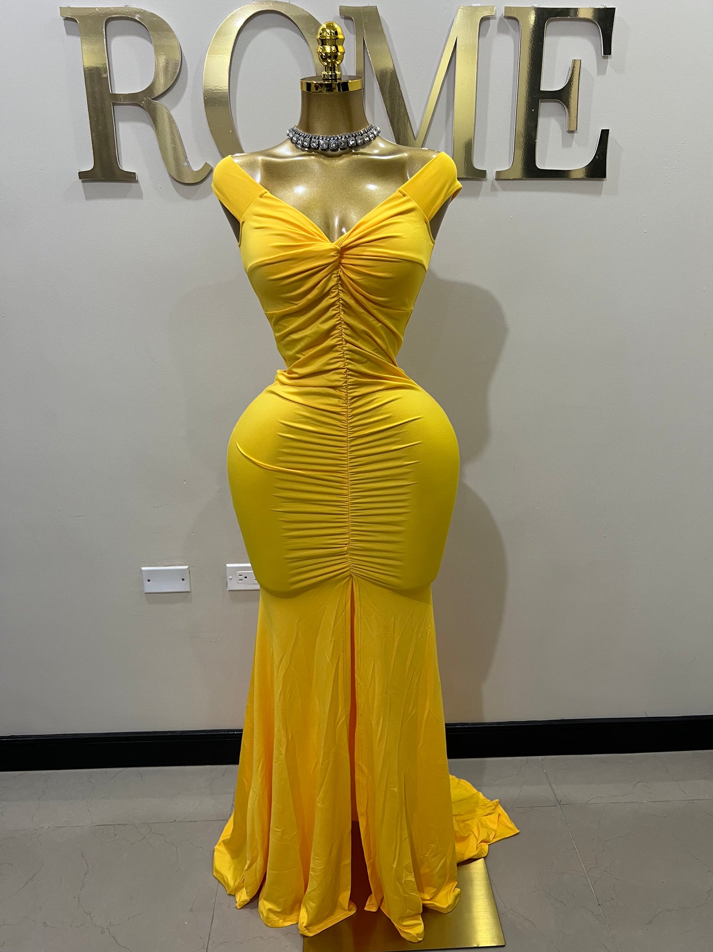 Kerry Elle Train Dress (Yellow)