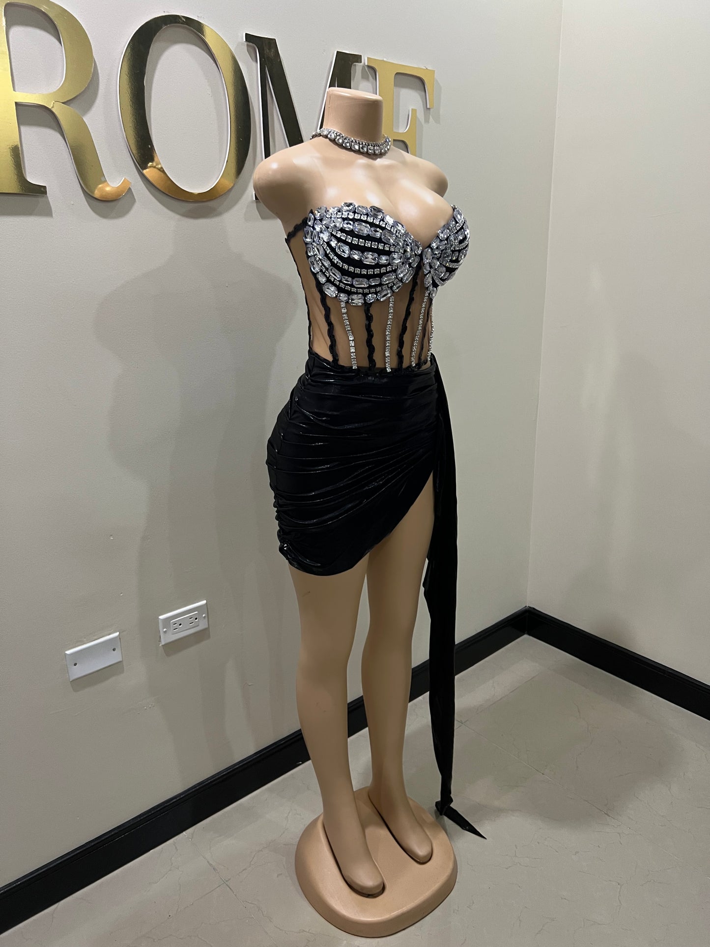 Orion Glacier Gemstone Skirt Set (Black)