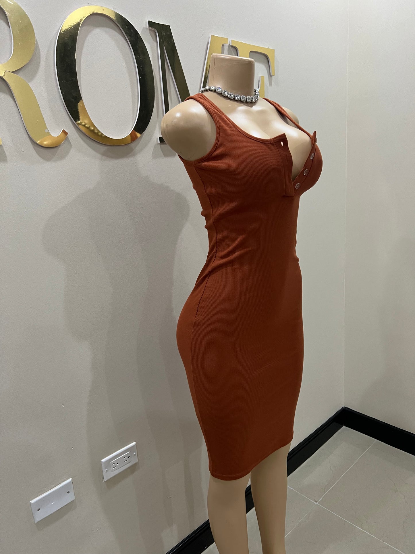 Tami Basic Dress (Burnt Orange)