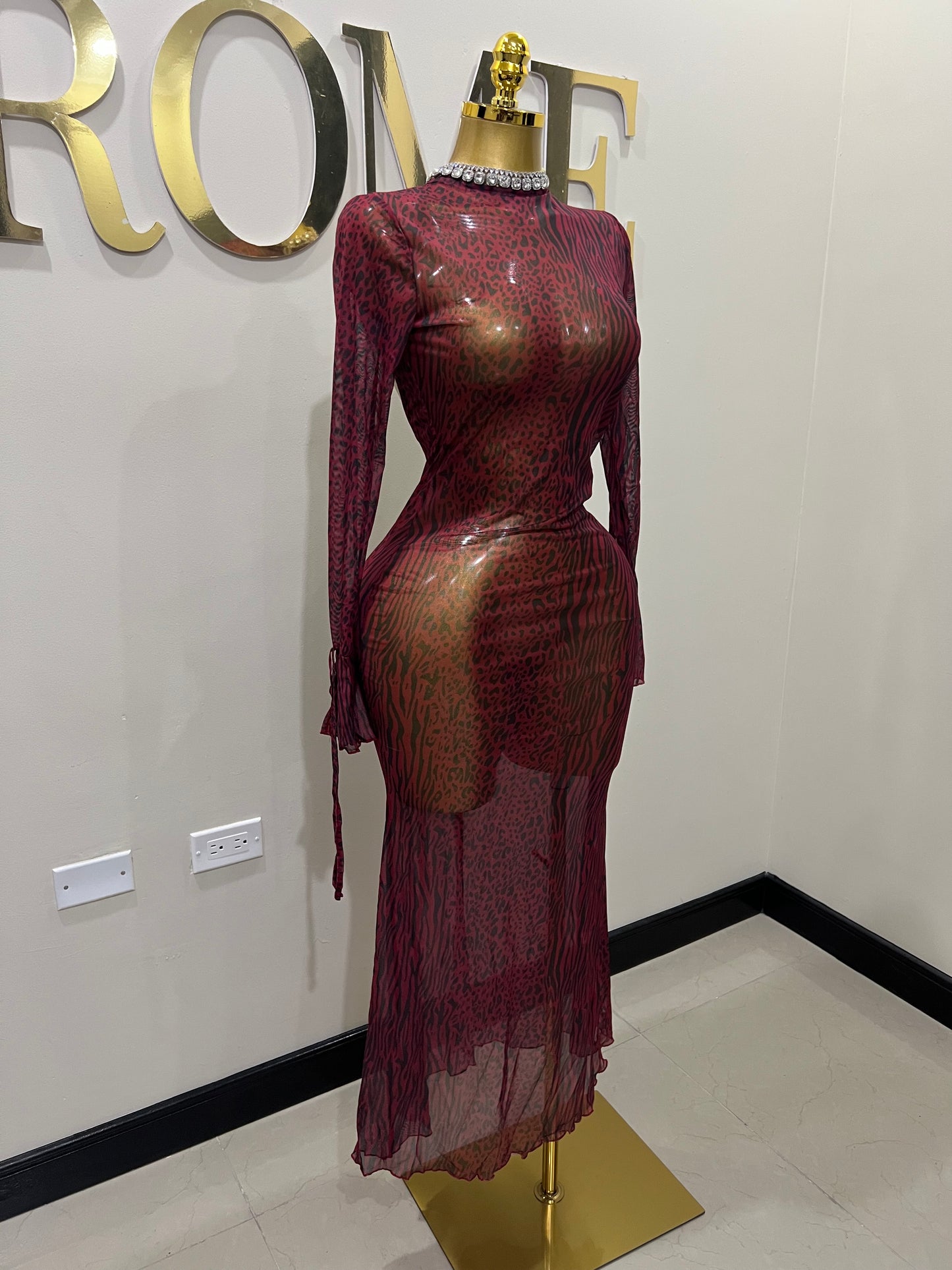 Adalaine Open Back Dress (Burgundy)