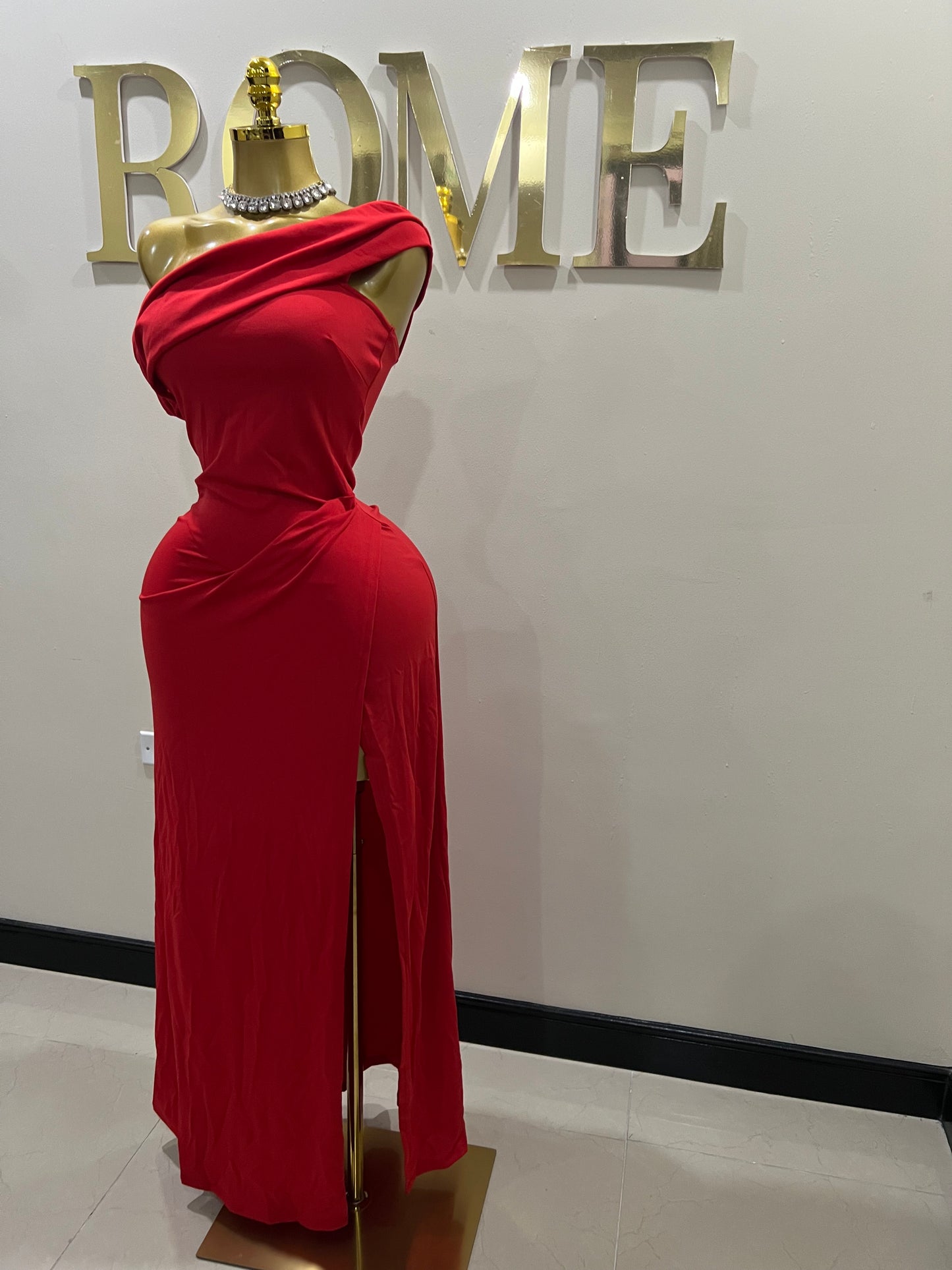 Kerry Off Shoulder Dress (Red )