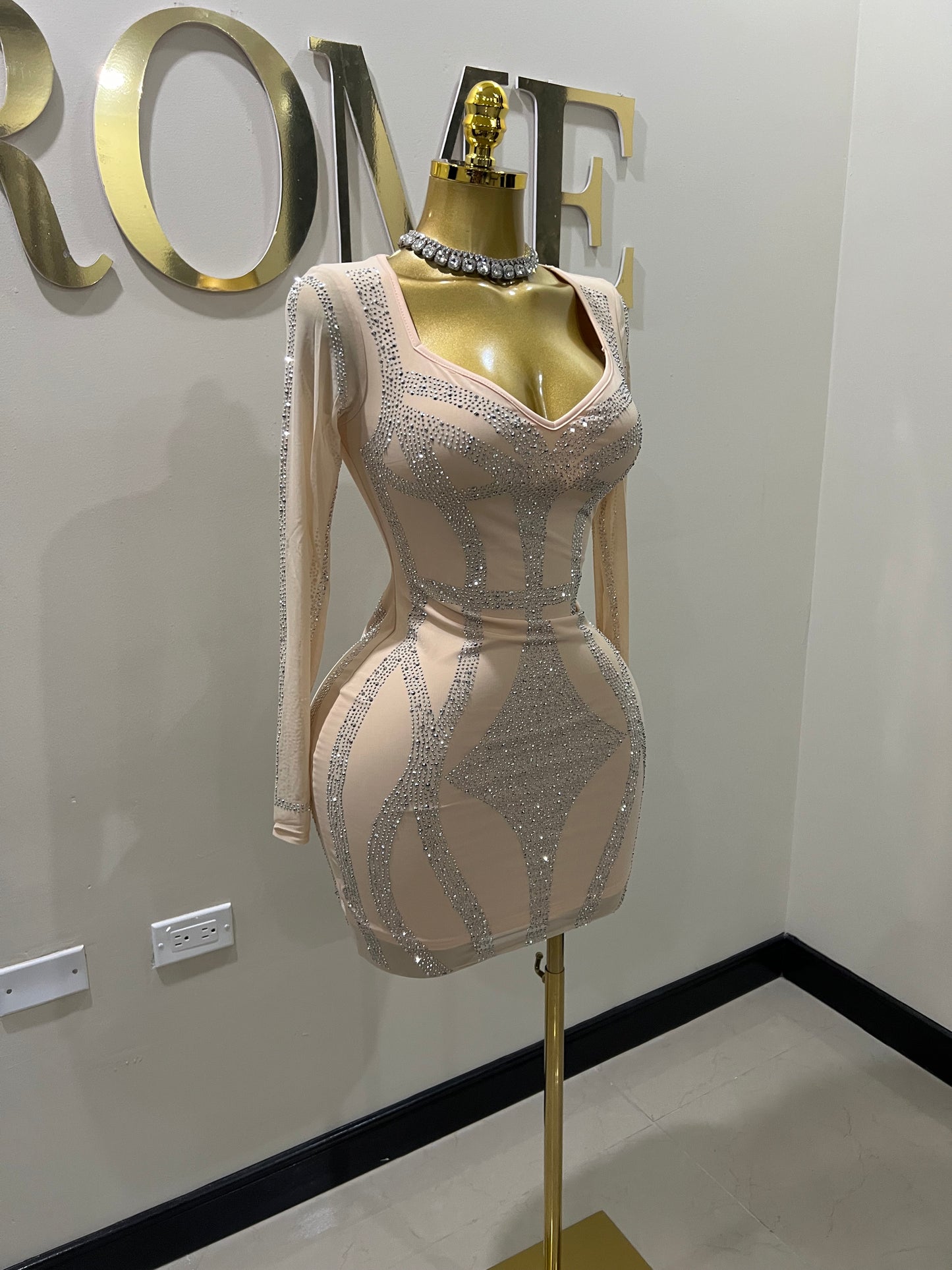 Juno Sweetheart Dress (Nude)