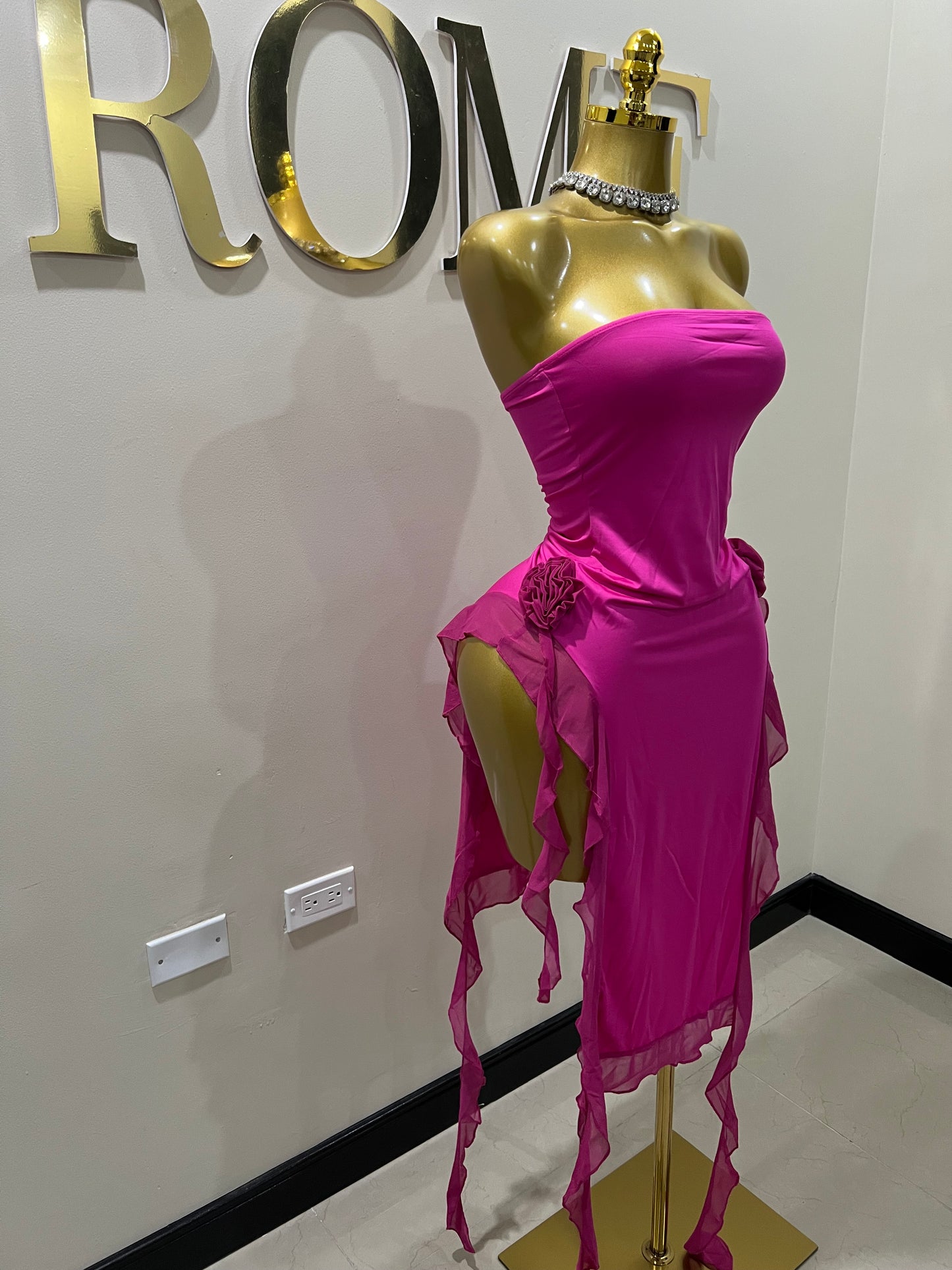 Rose Ruffle Dress (Pink)