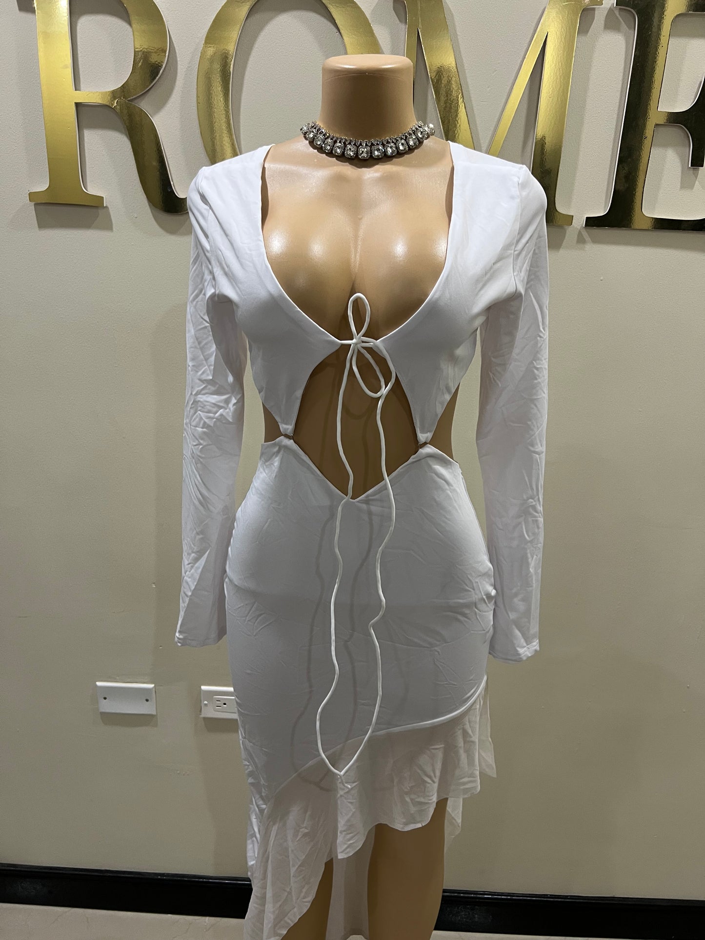 Christina Ruffle Dress (White)