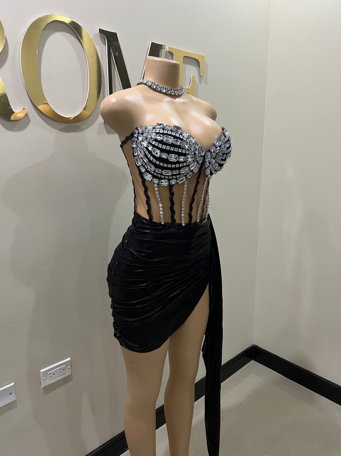 Orion Glacier Gemstone Skirt Set (Black)