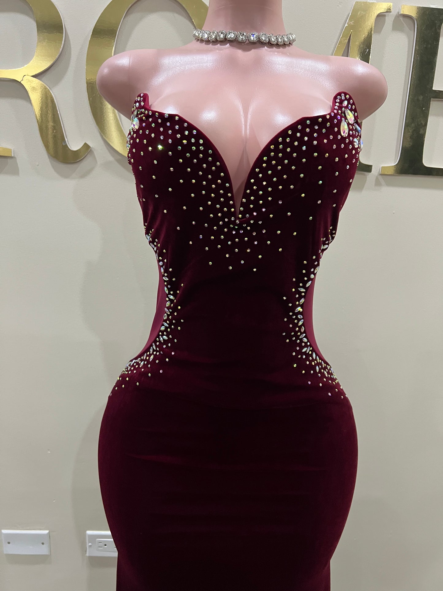 Chloe Colourful Crystal  Dress (Burgundy)