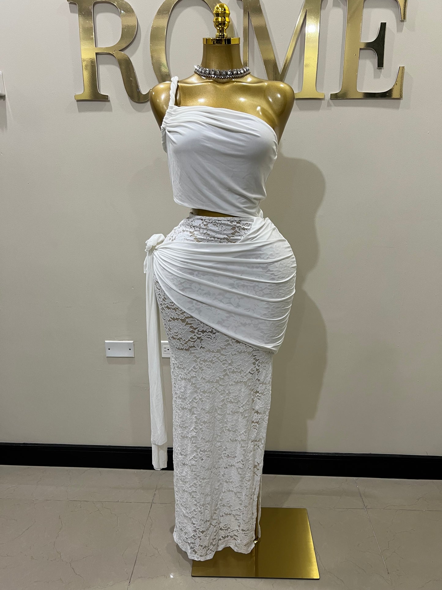 Emma Giselle Lace Dress