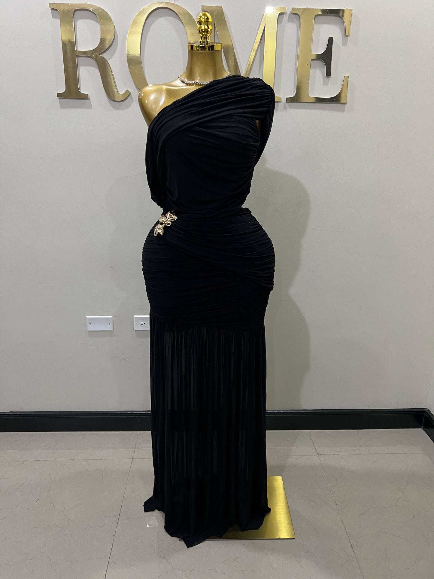 Michelle Lydia Shoulder Dress (Black)