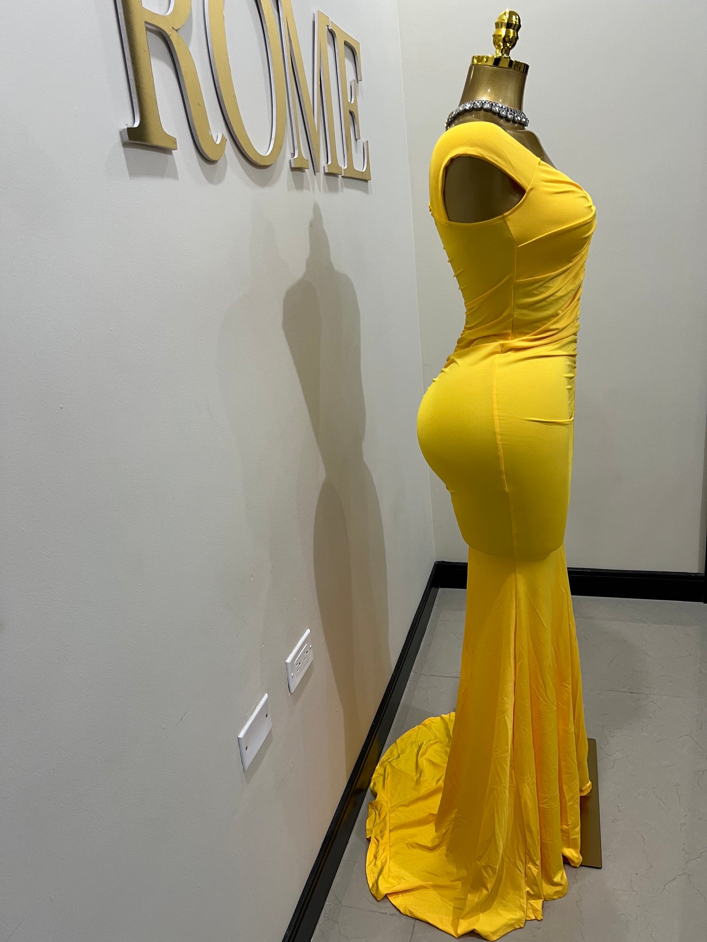 Kerry Elle Train Dress (Yellow)