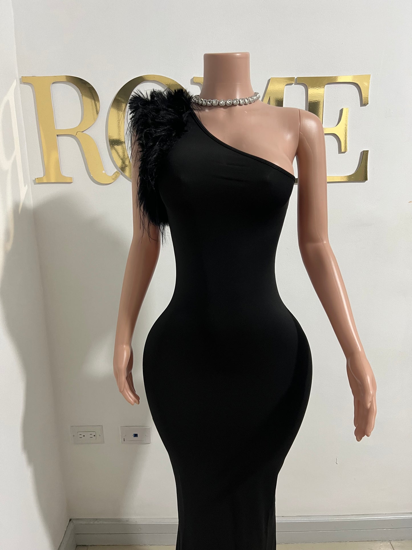 Maya Moira Dress (Black)