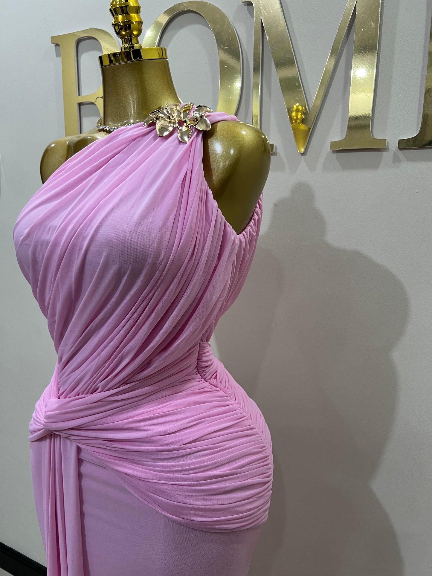 Michelle Petal Grace Dress (Light Pink)