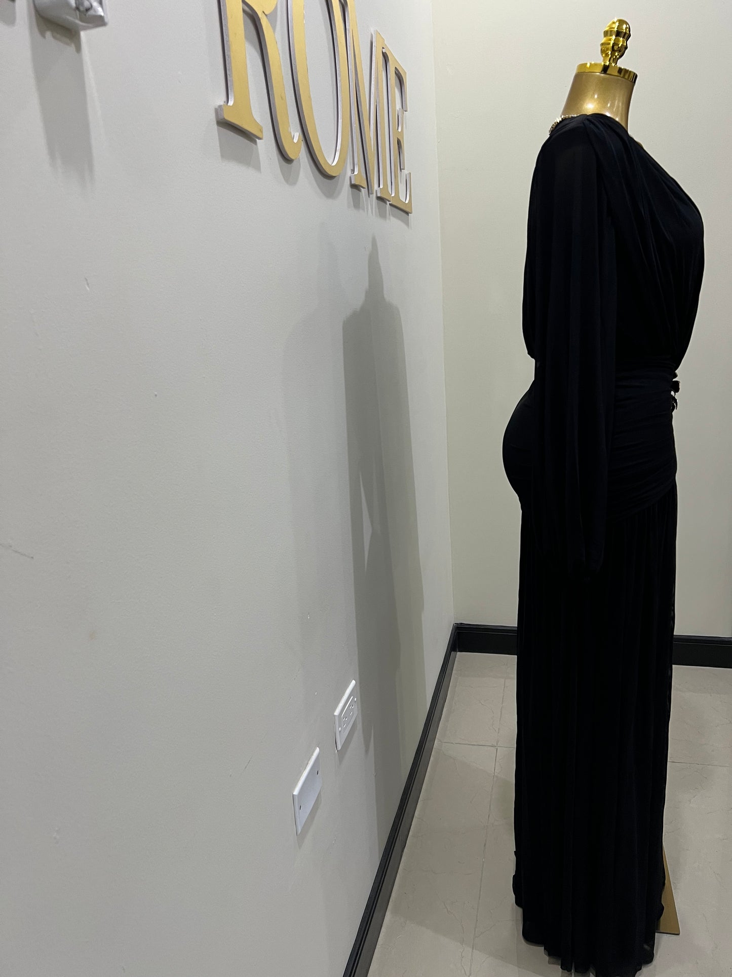 Michelle Valor Dress (Black)