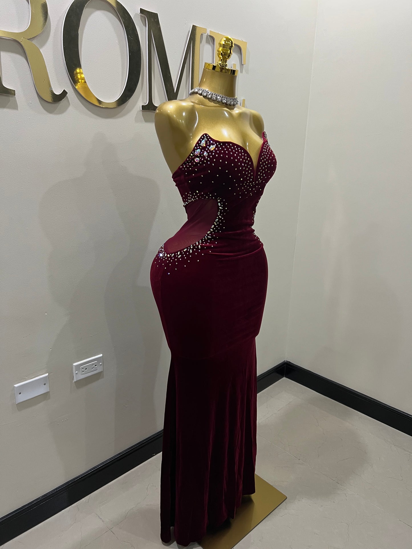 Chloe Colourful Crystal  Dress (Burgundy)