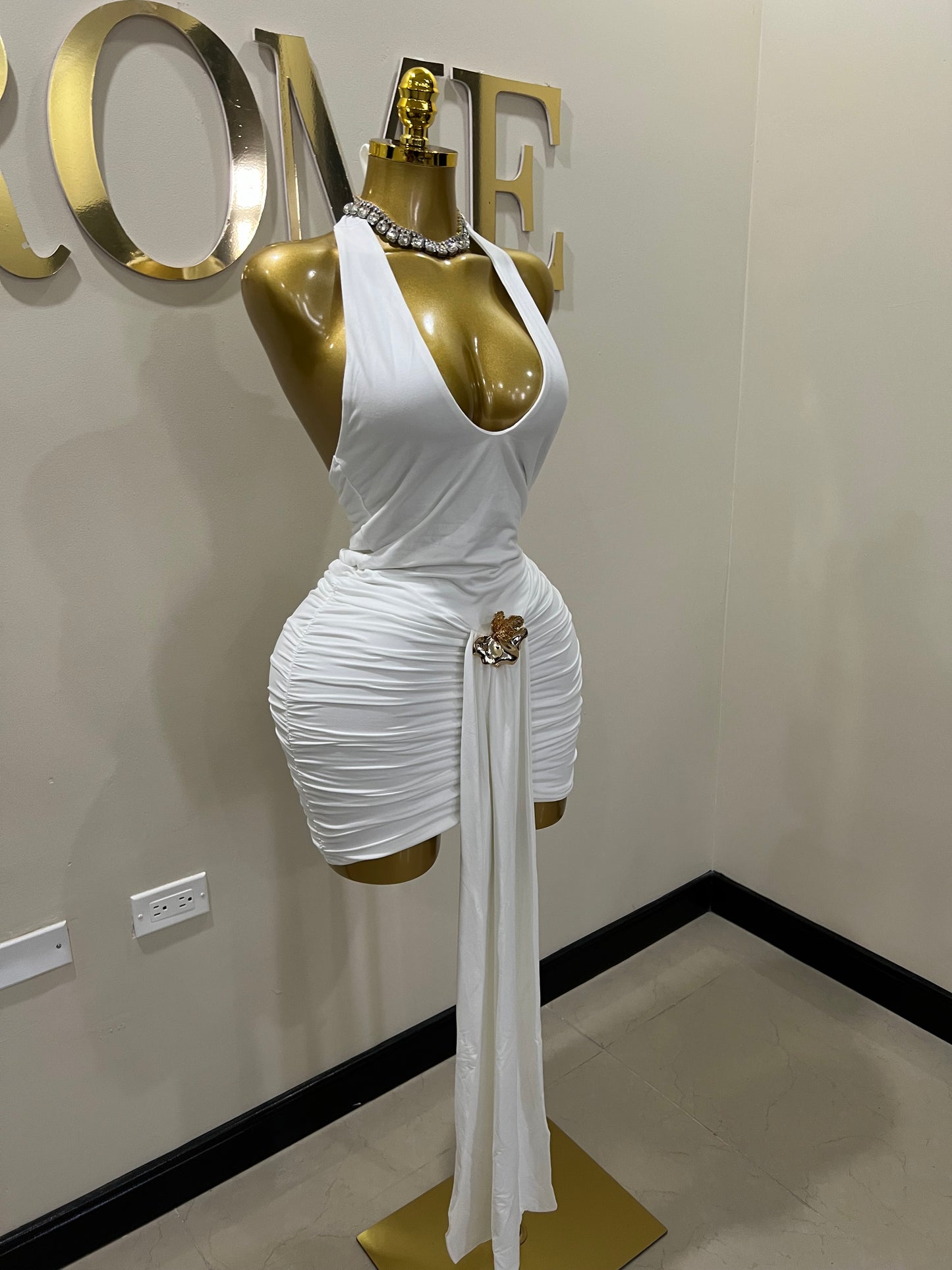 Nara Petal Short Dress (White)