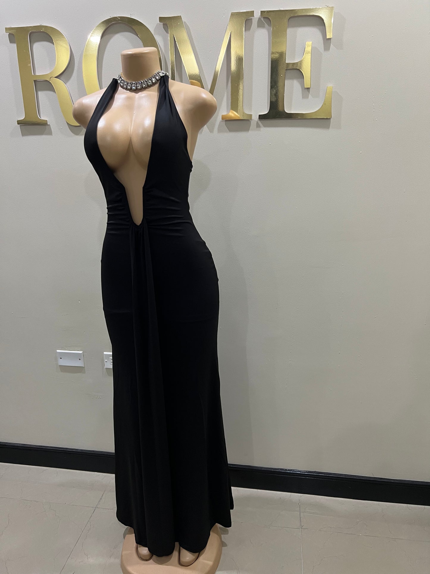 Chinelle Nara Halter Vibe Dress (Black)