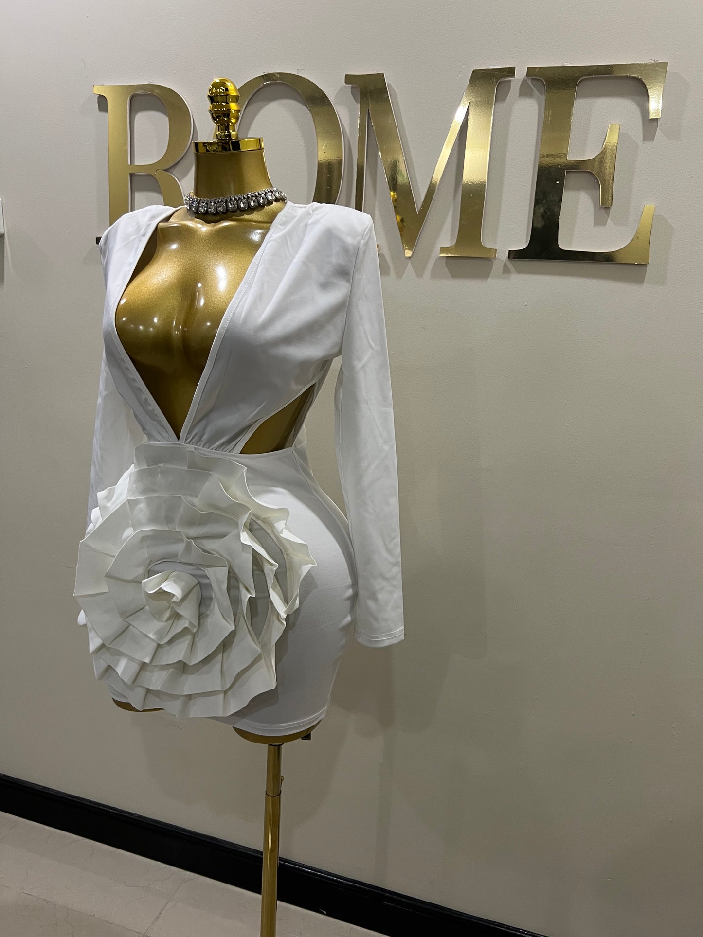 Camila Slay Flower Dress (White)