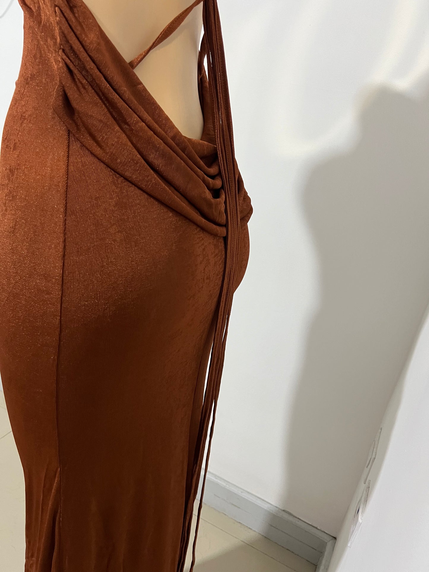 Carey Vibe Dress (Brown)