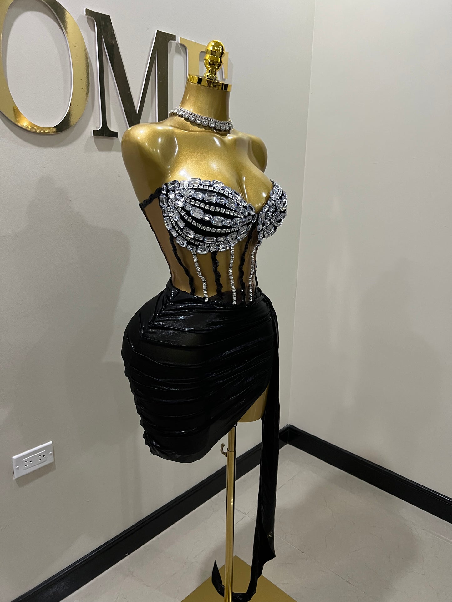 Orion Glacier Gemstone Skirt Set (Black)