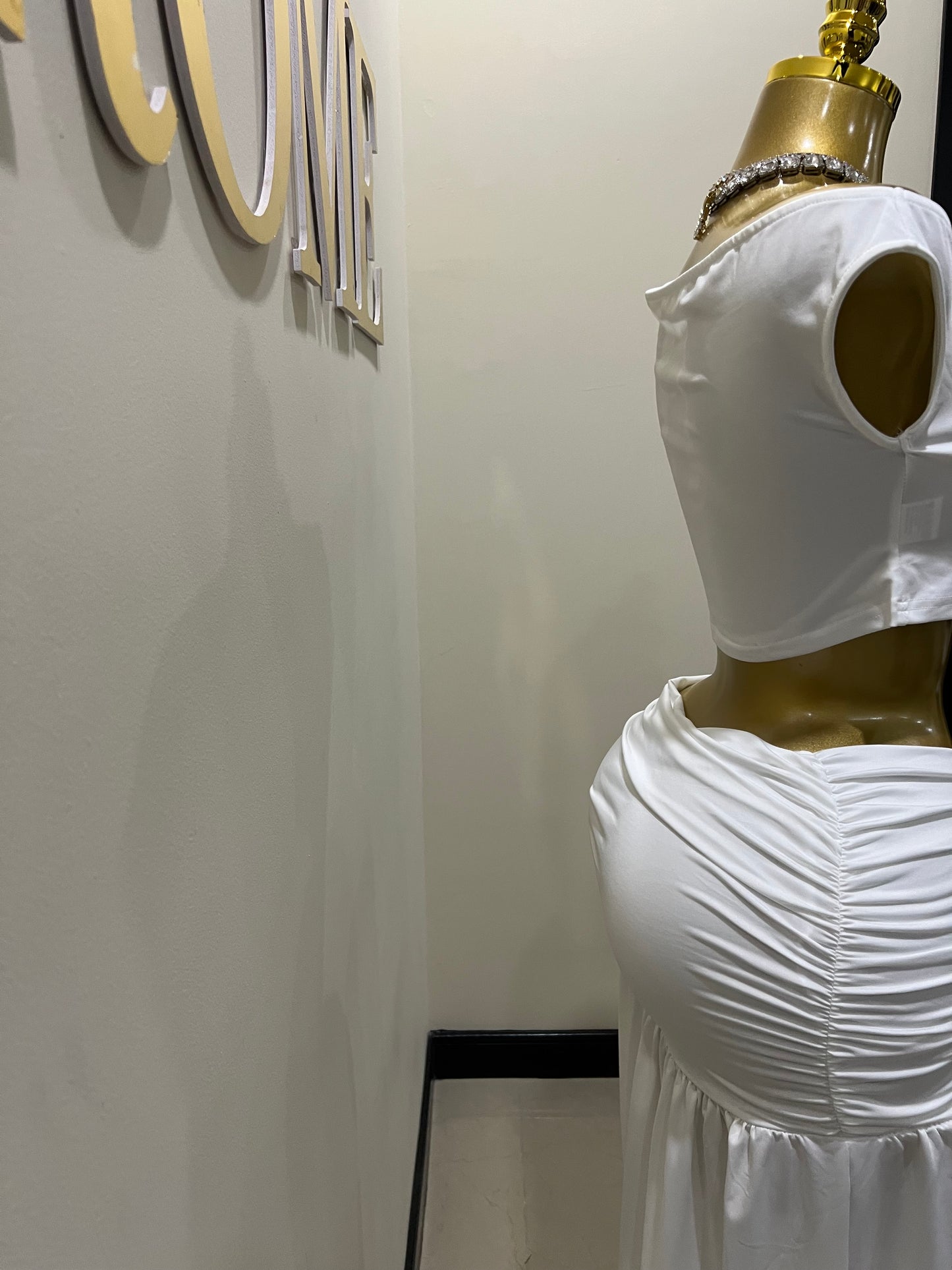 Nara Petal 2 Pcs Skirt Set (White)