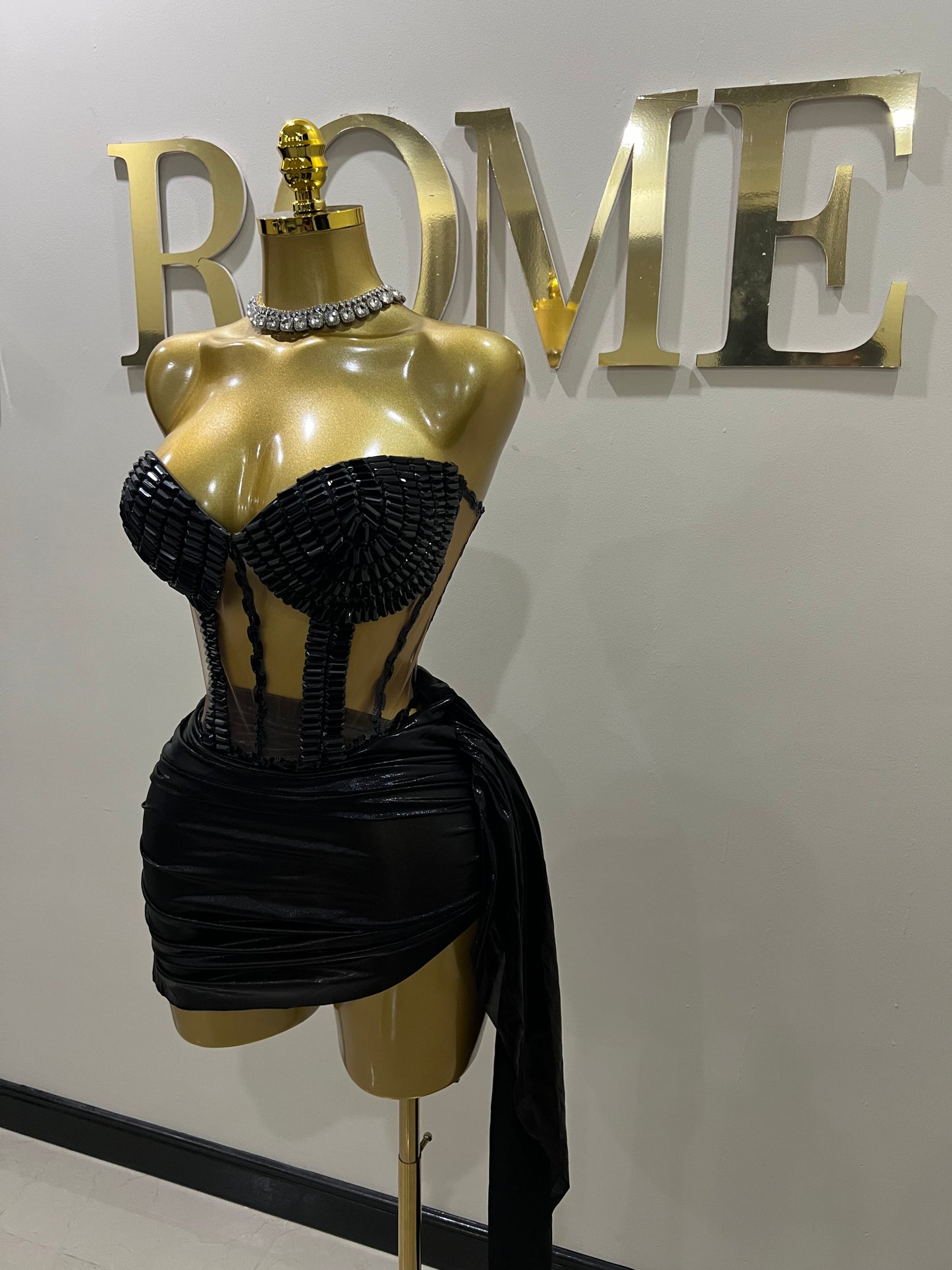 Onyx Glacier Gemstone Skirt Set (Black)