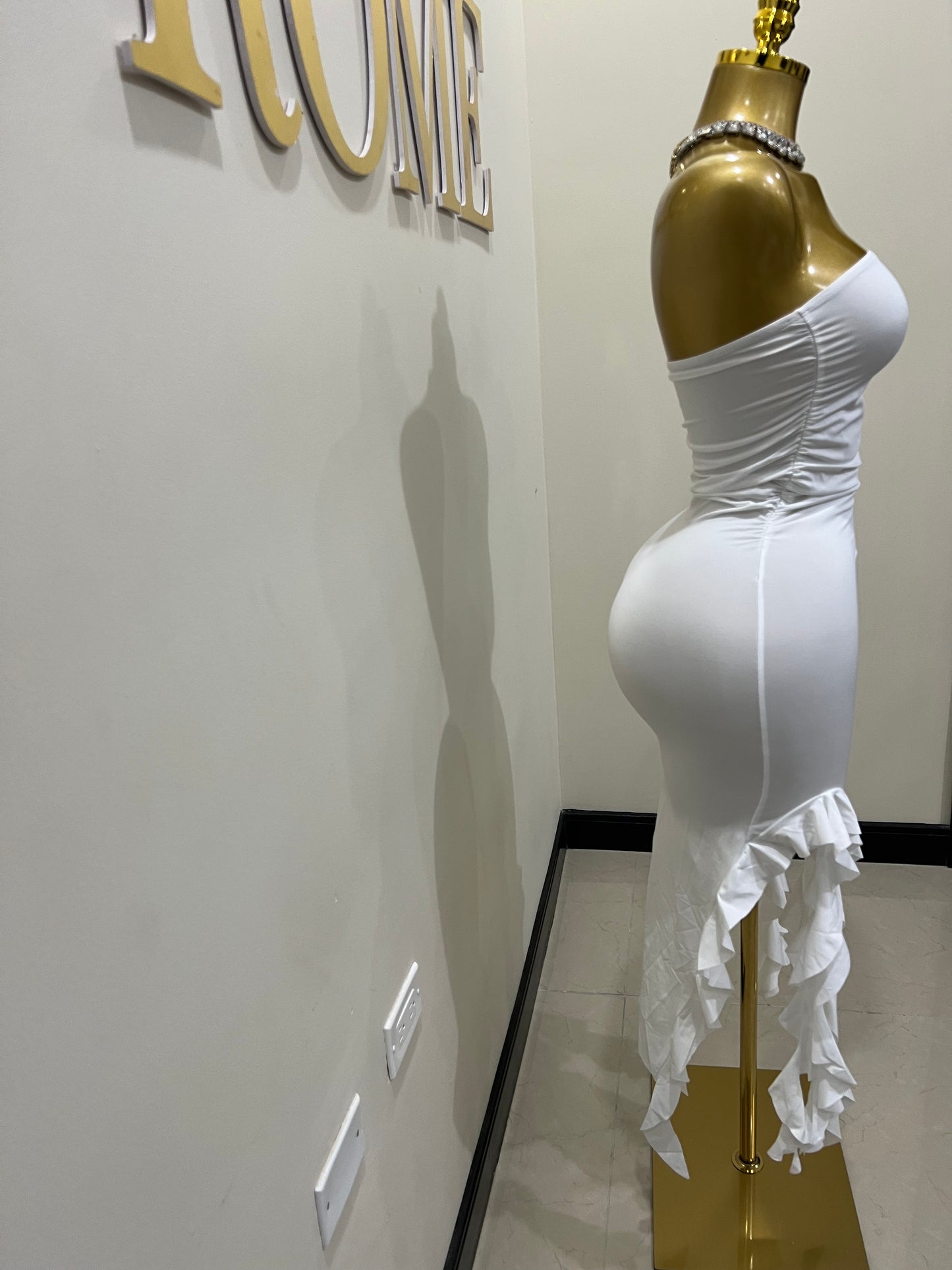 Nia Ruffle Dress (White)