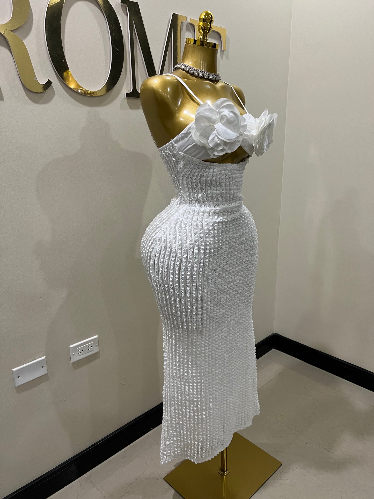 Mila Flower Dress (White)