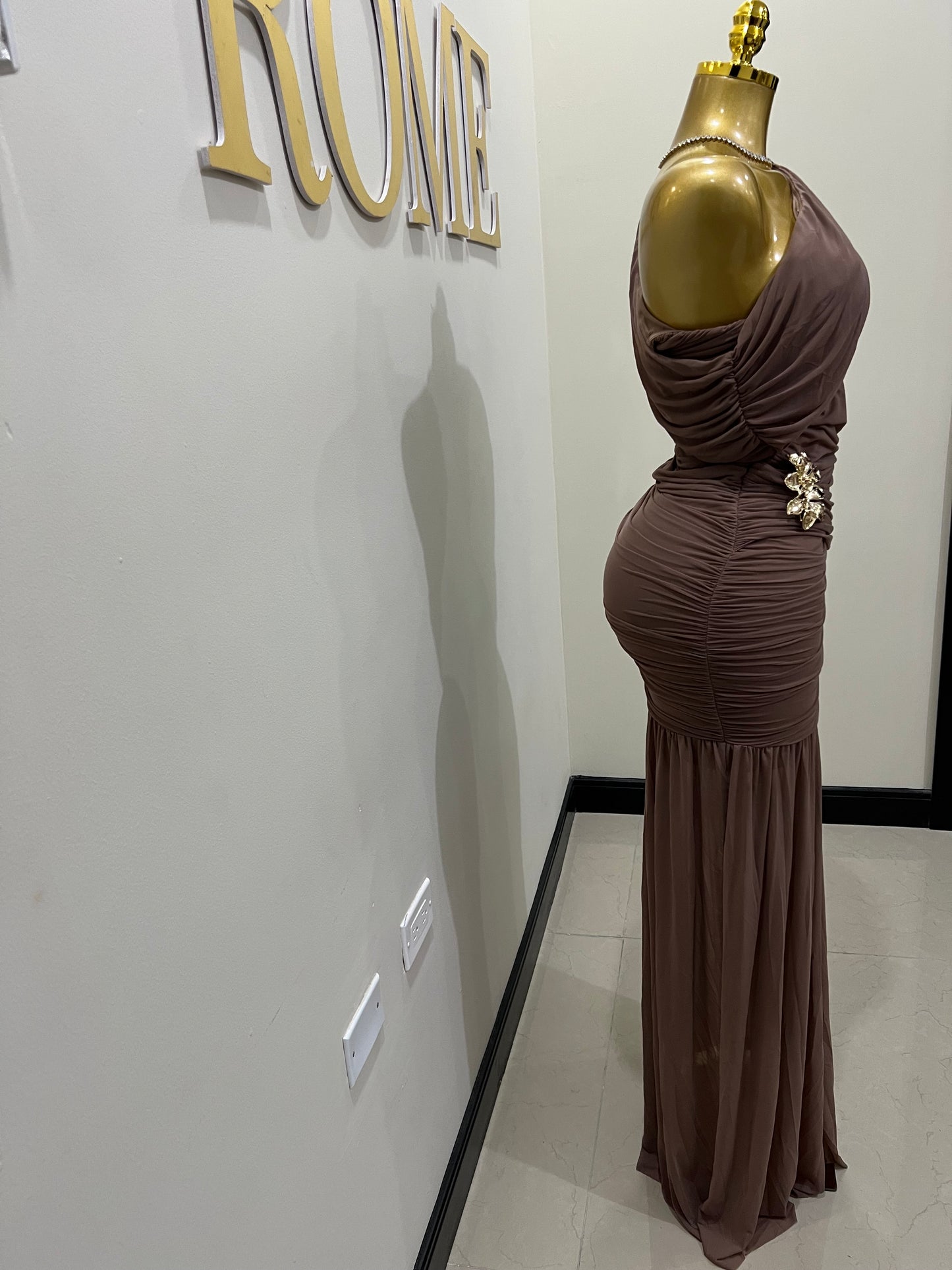 Michelle Lydia Shoulder Dress (Latte)