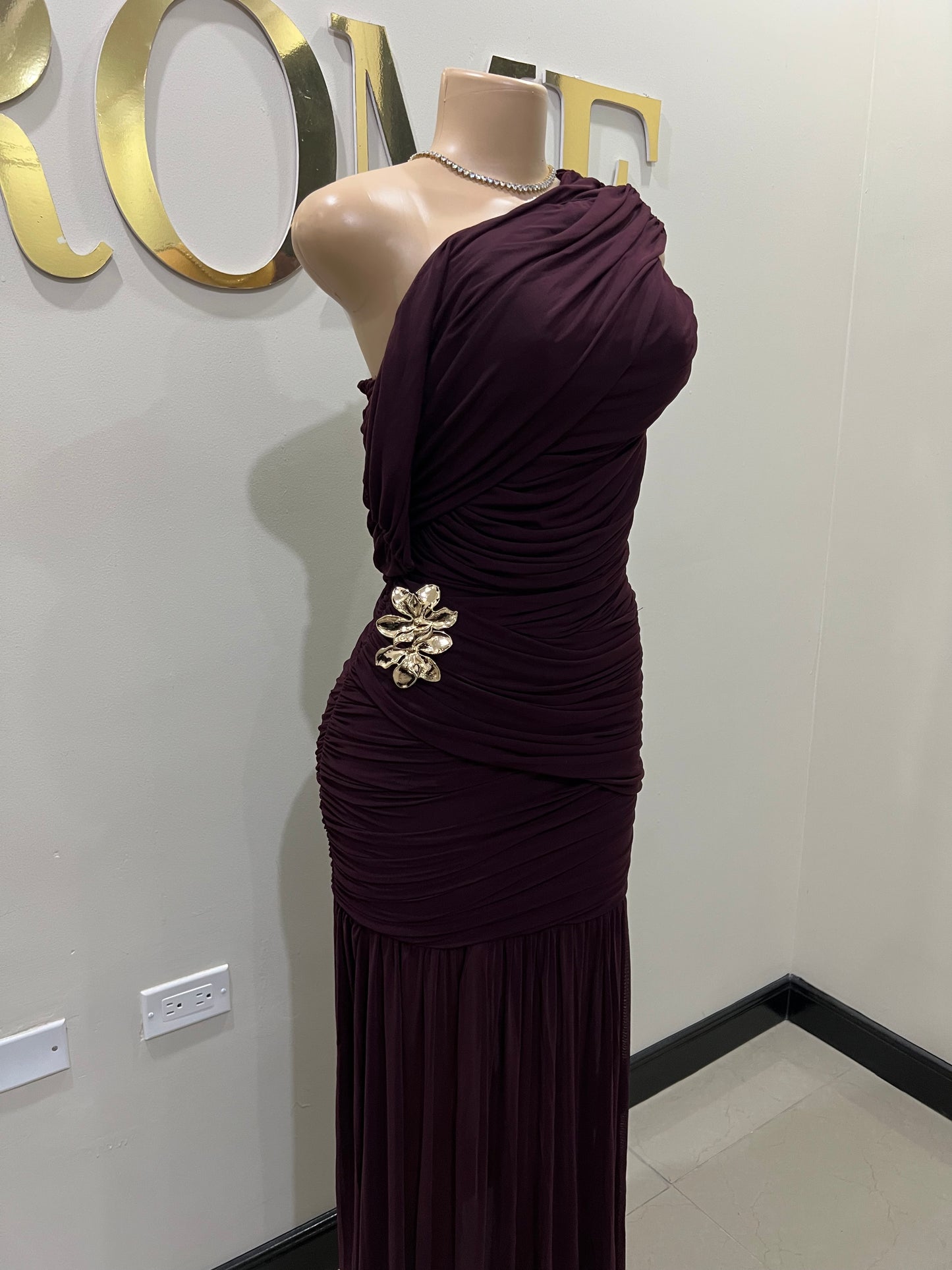 Michelle Lydia Shoulder Dress (Espresso)