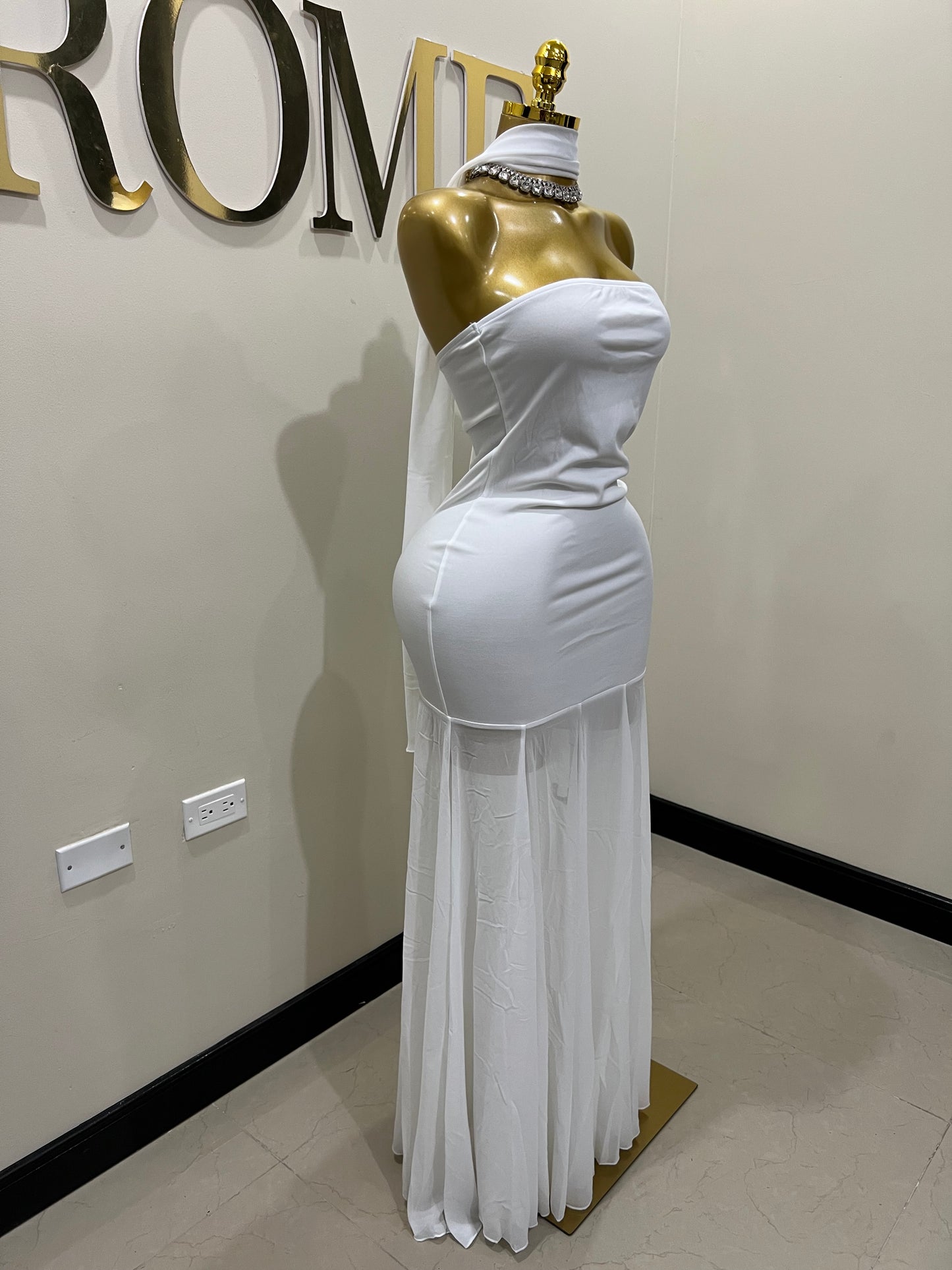 Ms. Shippen Scarf Dress (White)