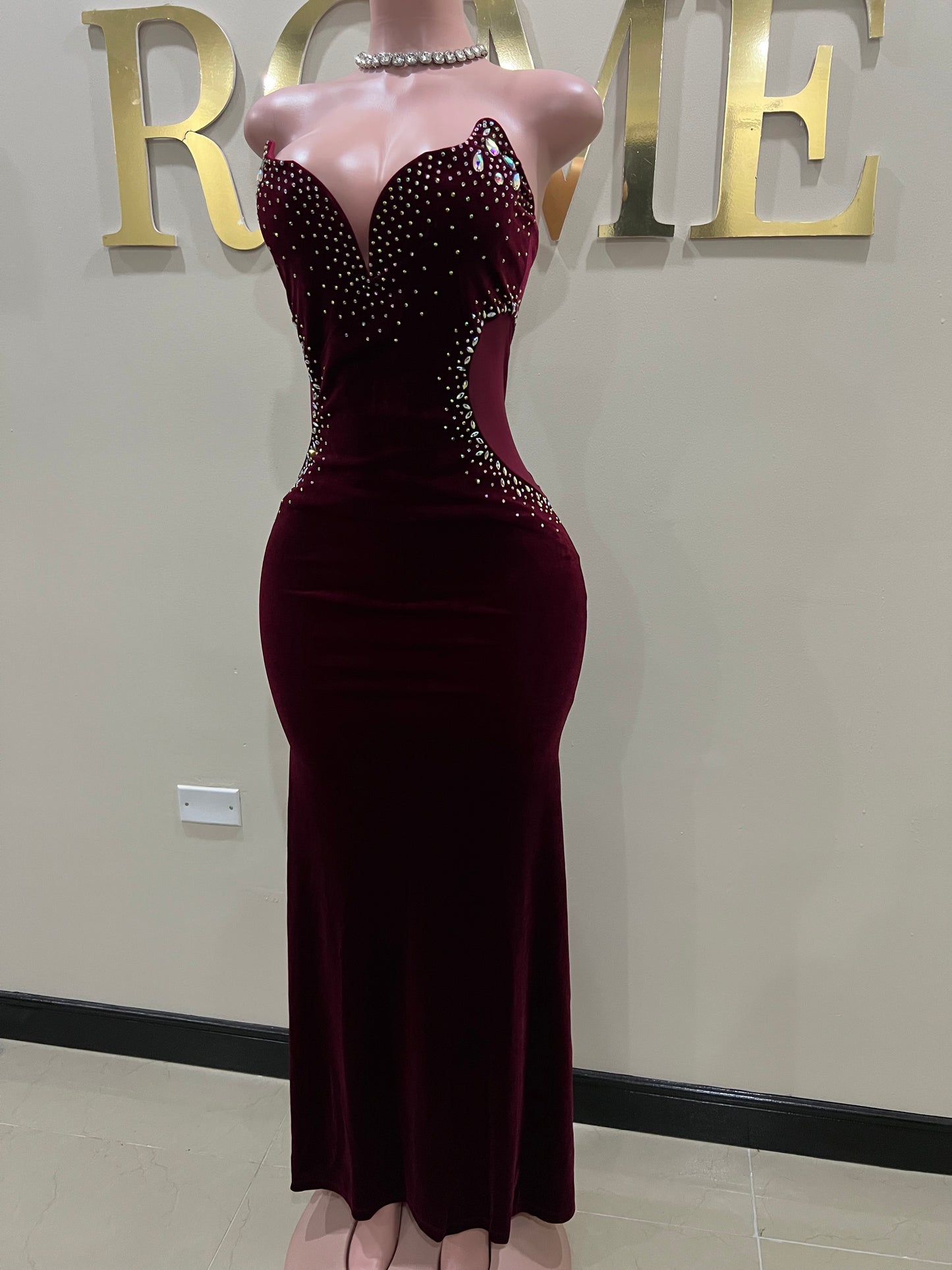 Chloe Colourful Crystal  Dress (Burgundy)