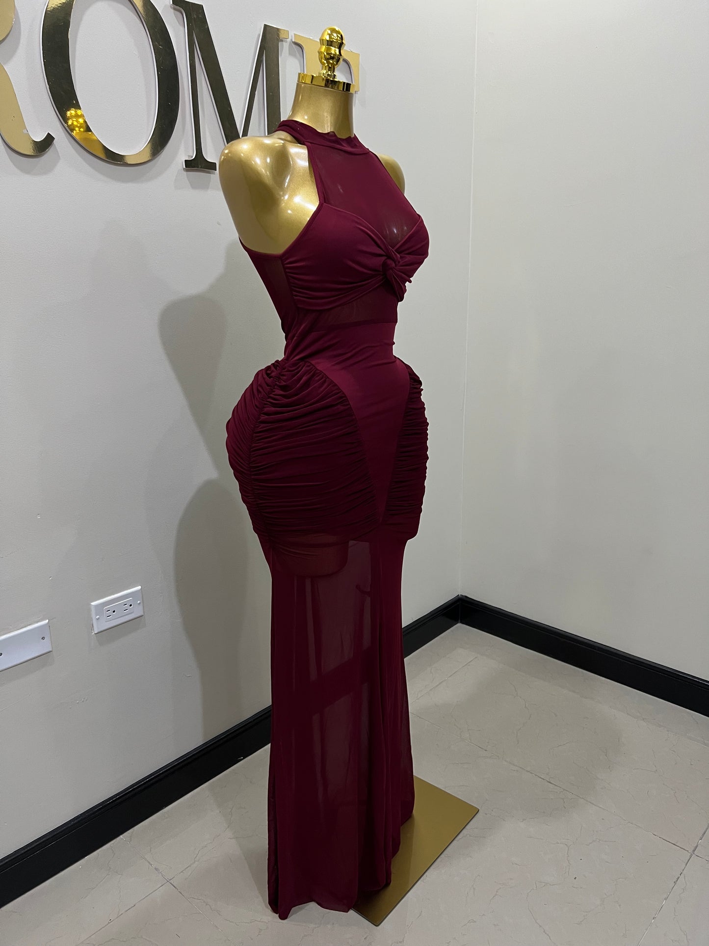 Sweetheart Side Nara Halter Dress (Burgundy)