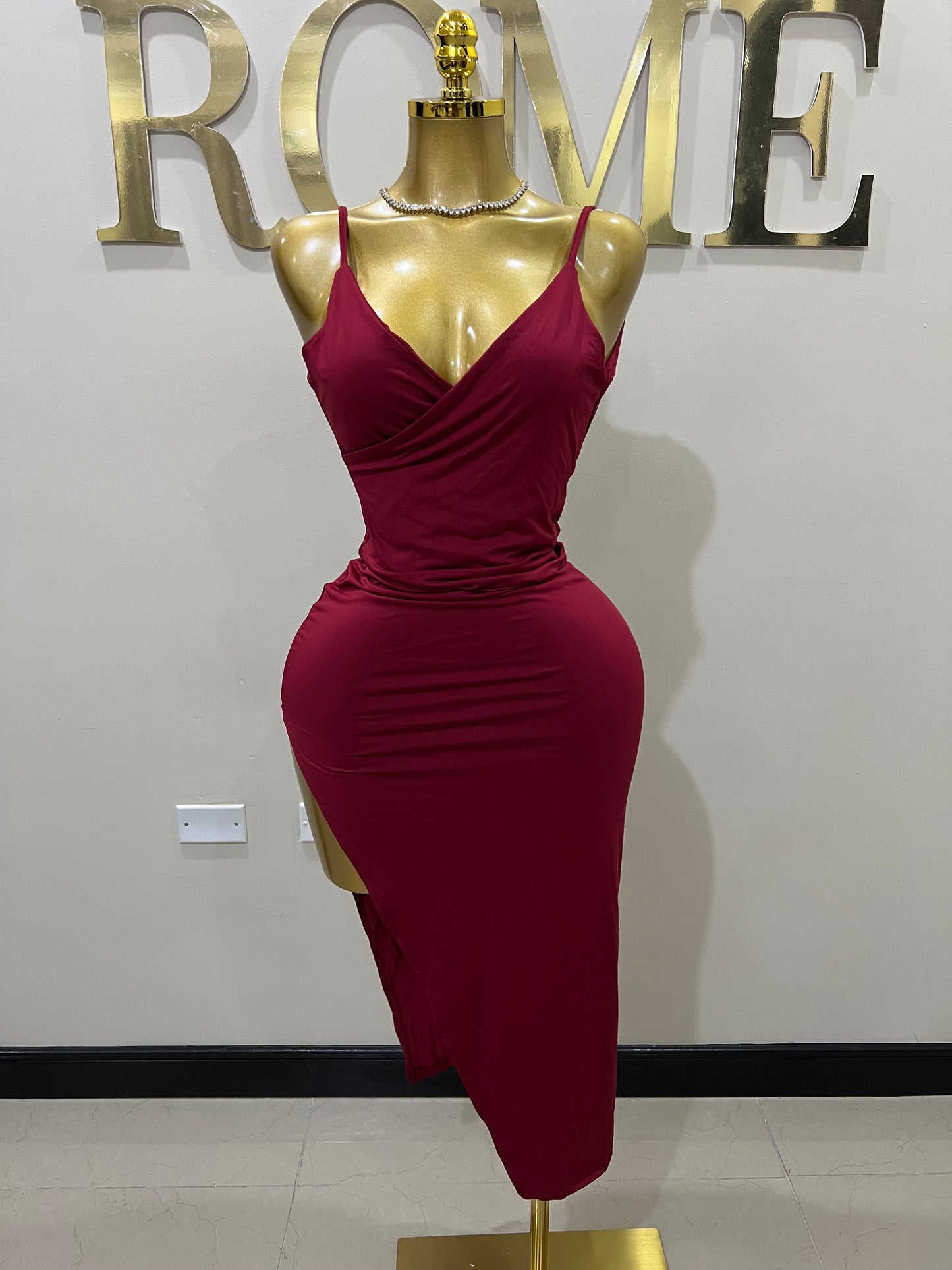 Marlo Dress (Burgundy)