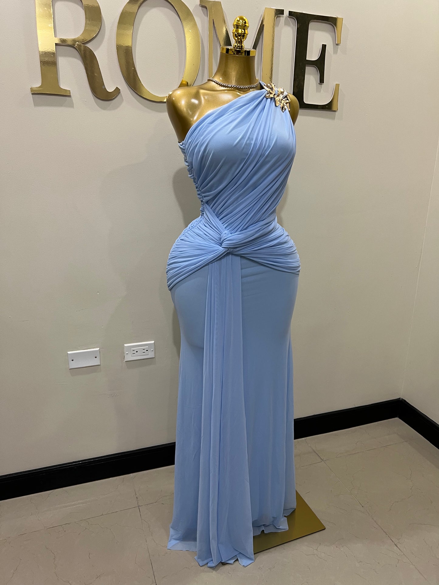 Michelle Petal Grace Dress (Light Blue)