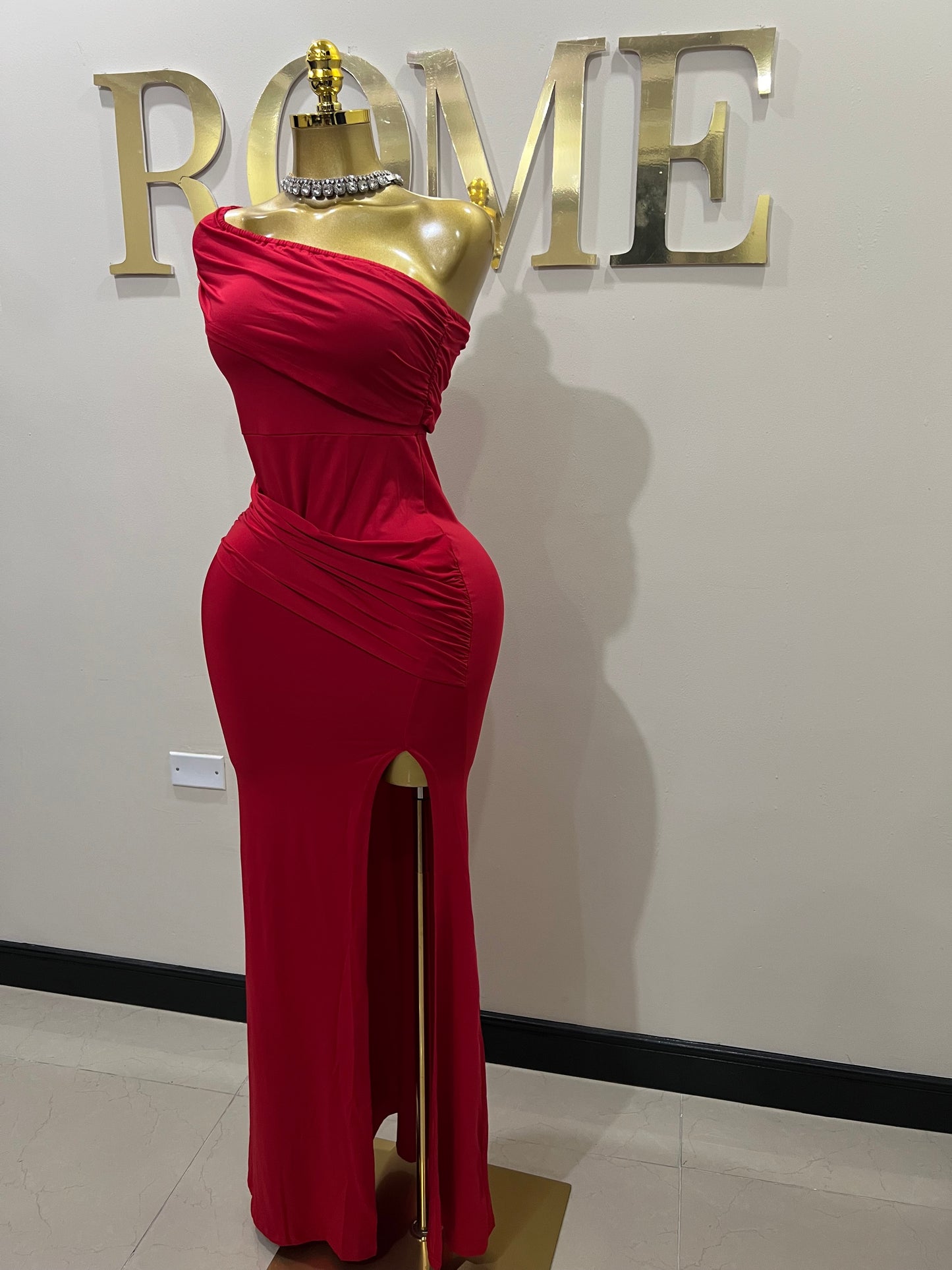 Kerry One Shoulder Vibe Dress (Red)