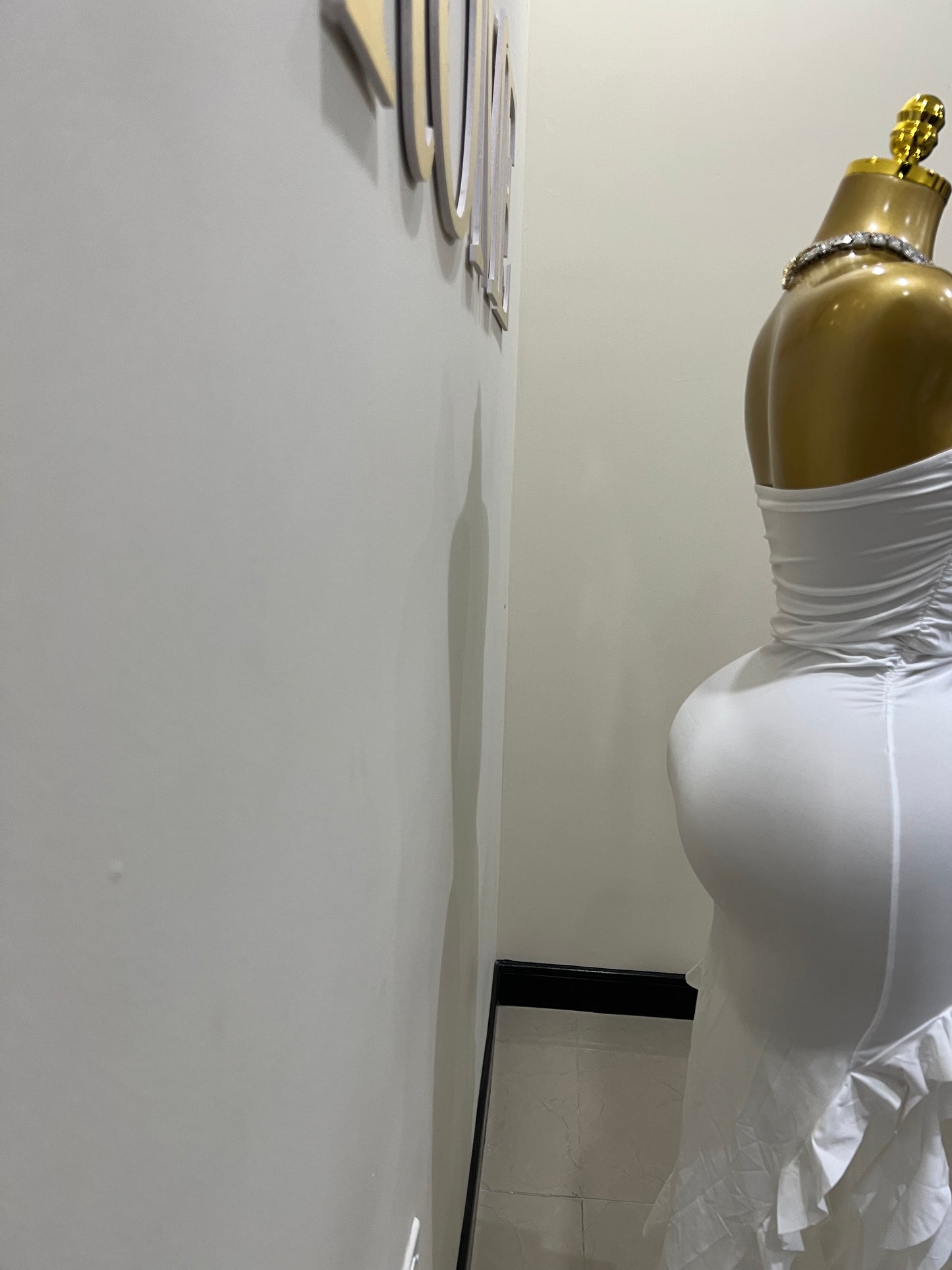 Nia Ruffle Dress (White)