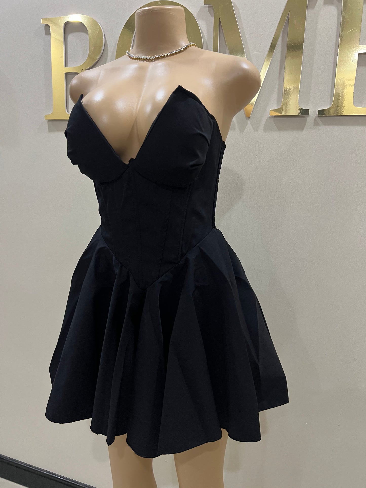 Saffina Princess Diana Dress (Black)