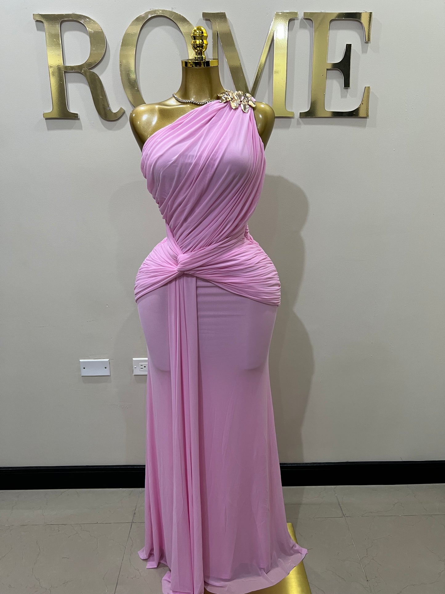 Michelle Petal Grace Dress (Light Pink)